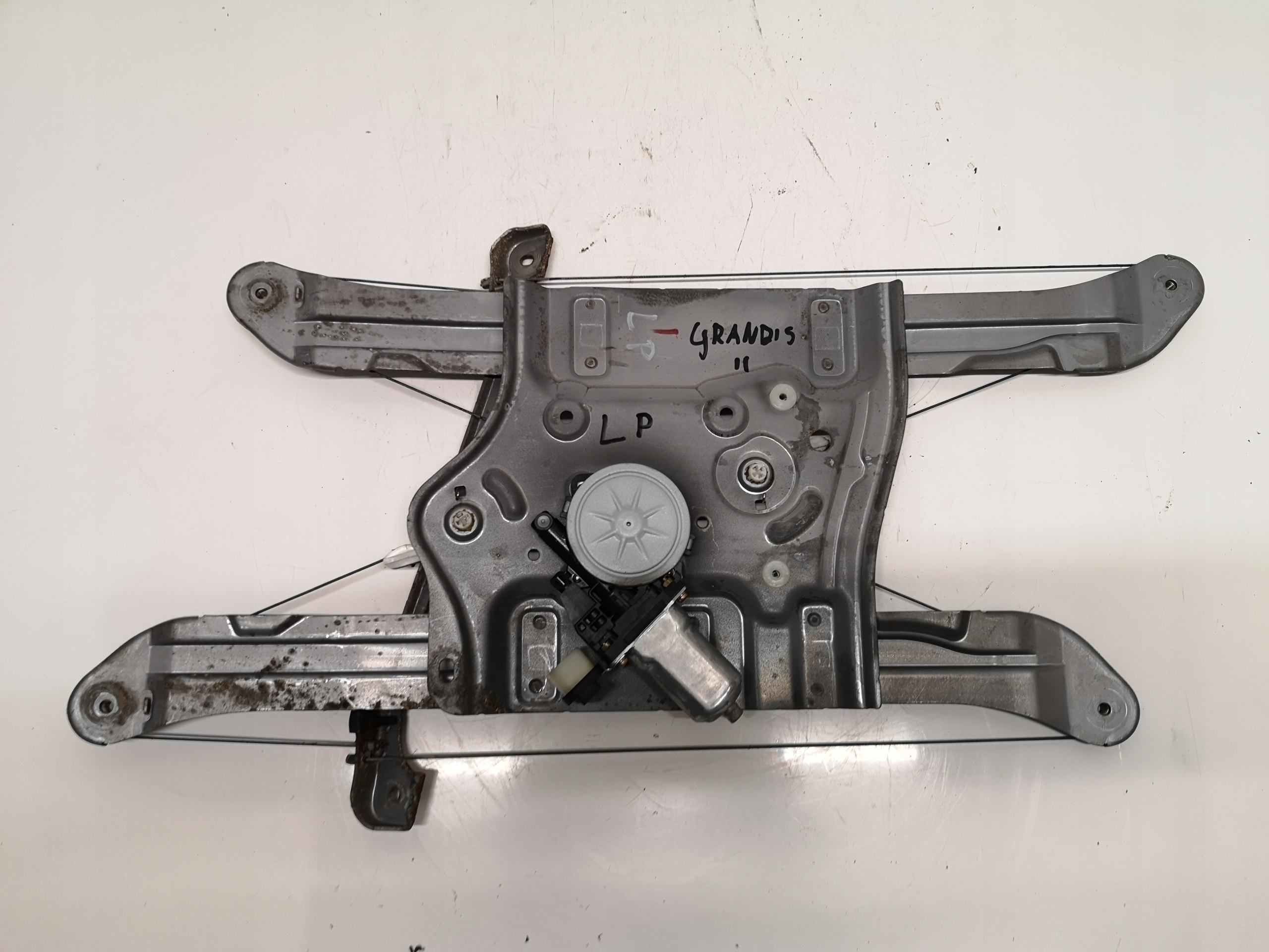 GRANDIS 03-11 MECHANIZM OPUSZCZANIA SZYBY LP