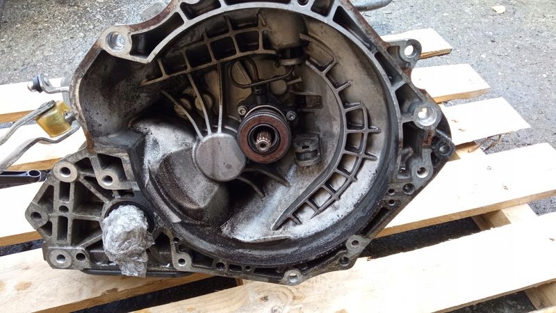 коробка передач 1,2 16V Z12XE opel CORSA C