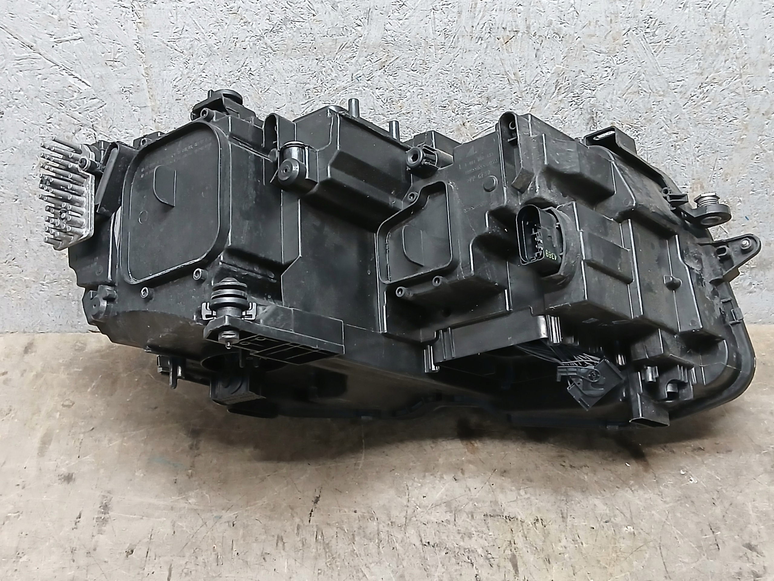 light front left VW TIGUAN II 2 5NA 15-19 FULL LED 5NB941081D