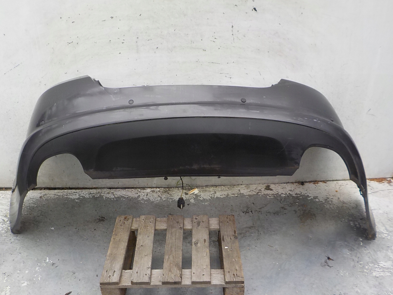 299 JAGUAR XF X250 PDC bumper rear part rear