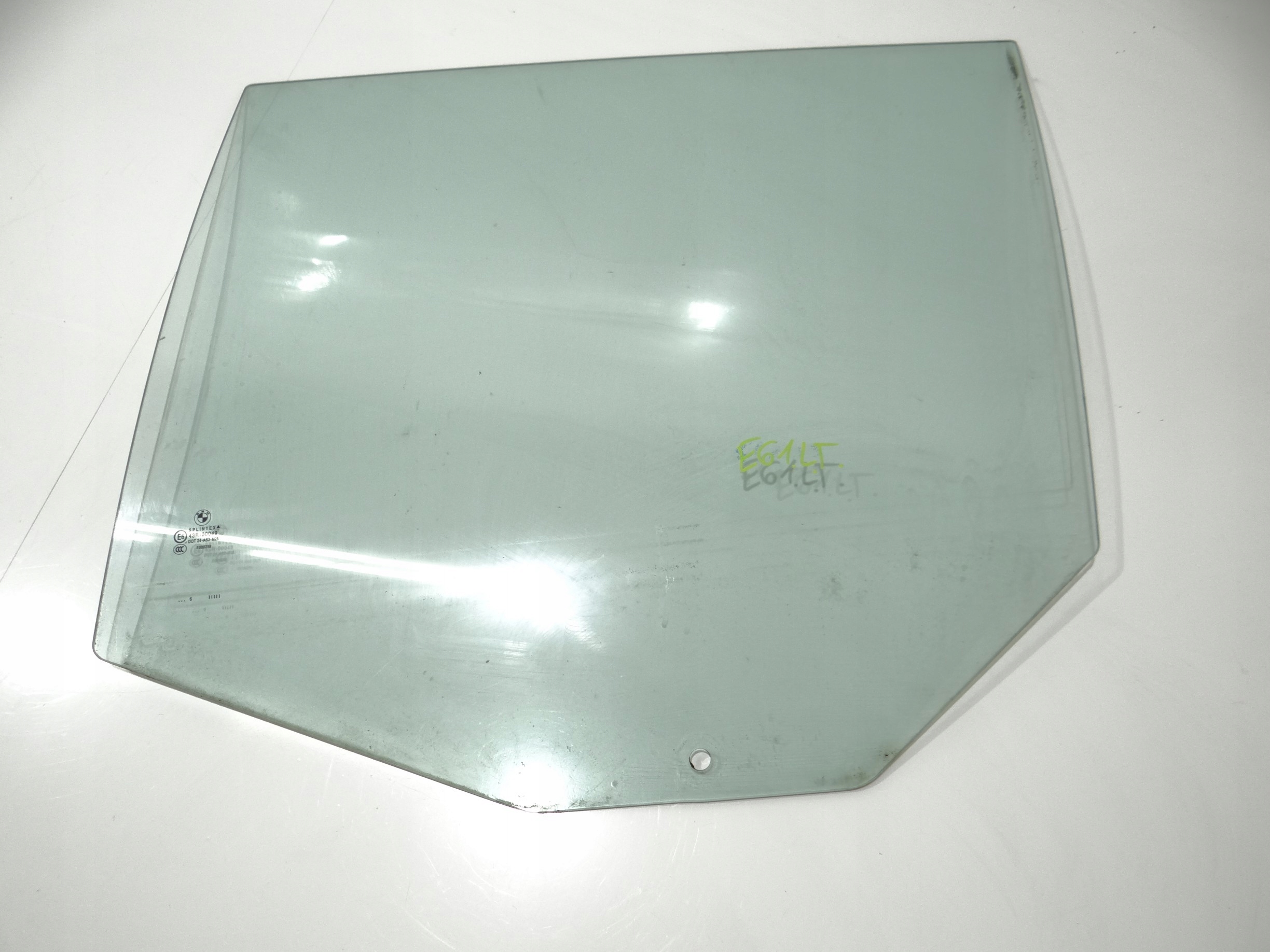 window door left rear part BMW E61 (16750641)