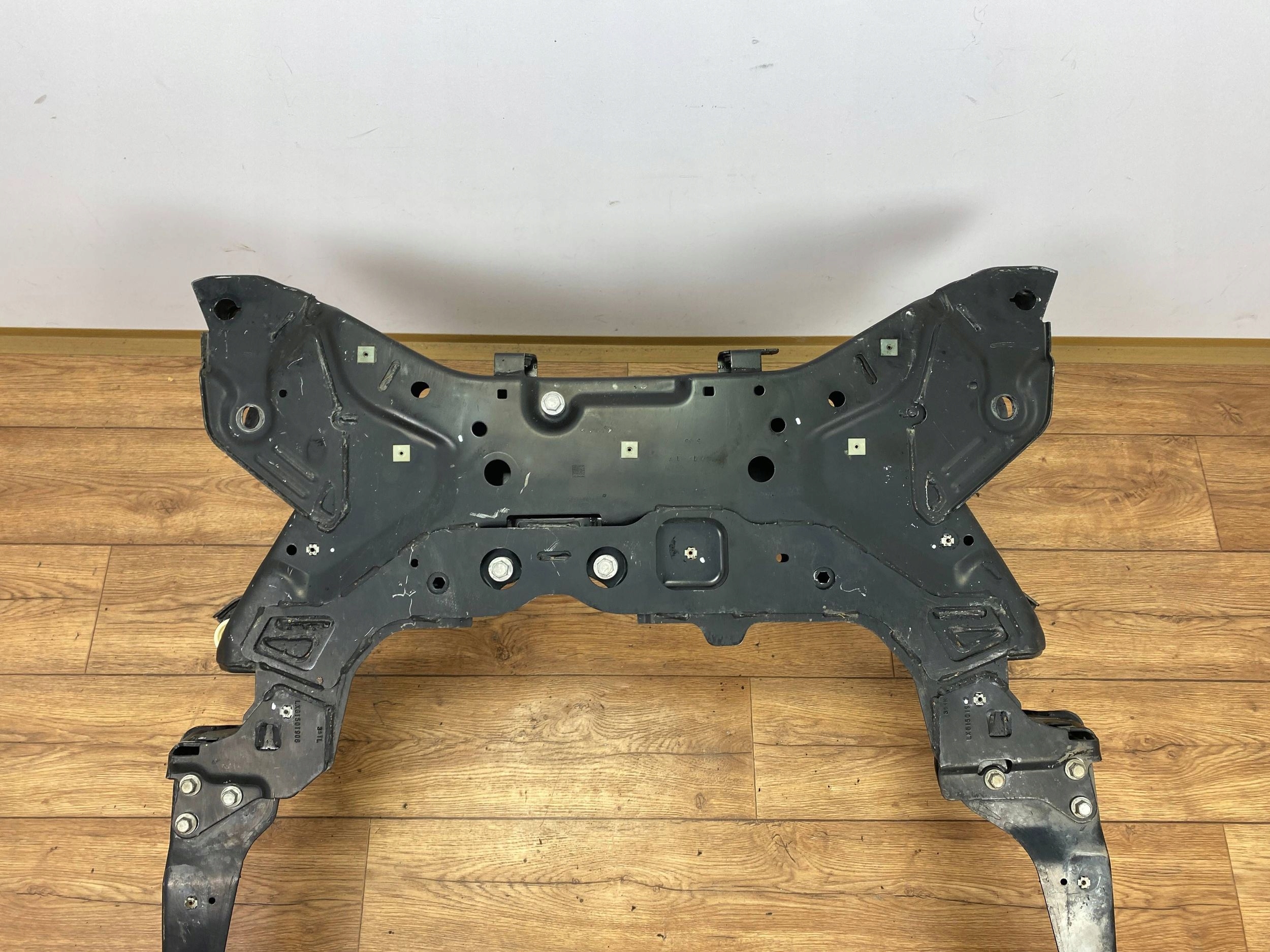 sider front axle beam subframe axle beam trawers Ford Escape IV Kuga MK3 2020