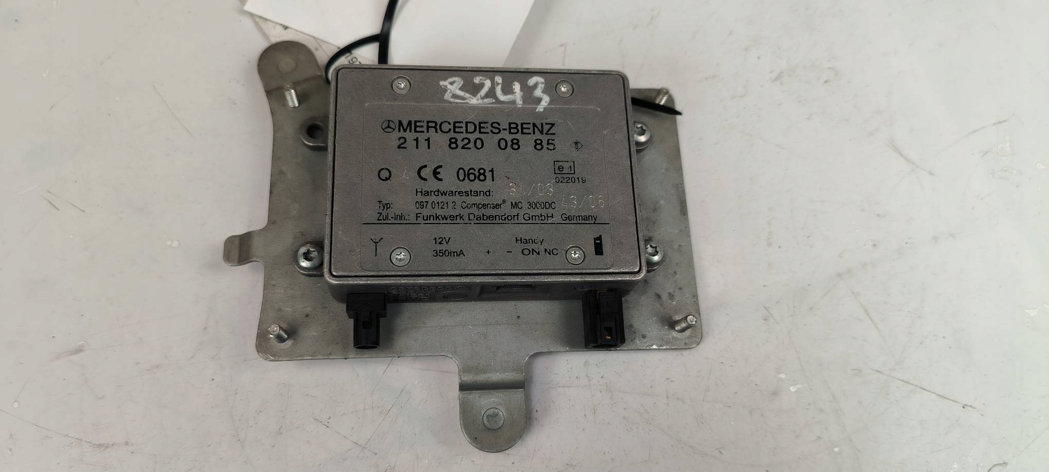amplifier ANTENY 2118200885 Mercedes-BENZ S 420