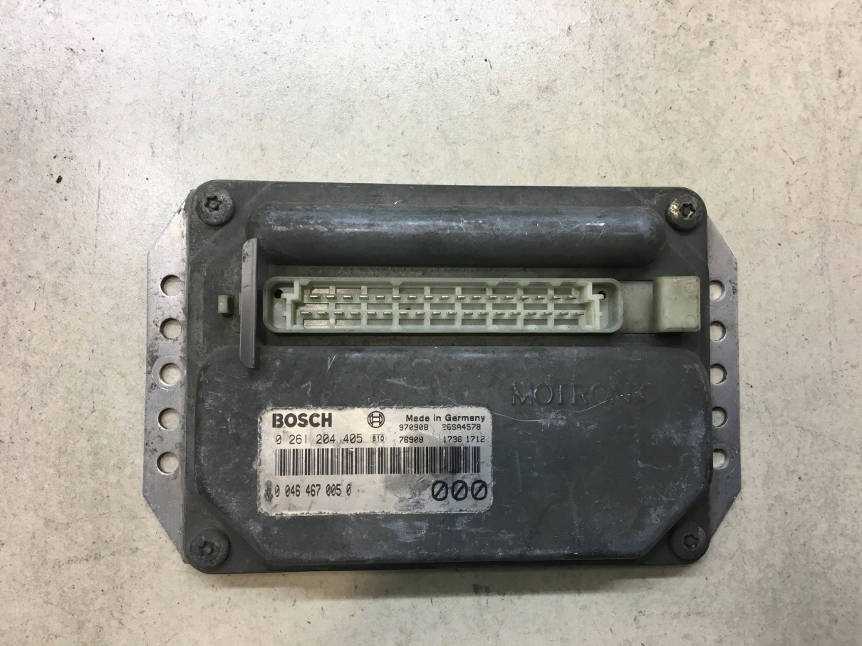 control unit of the engine FIAT BRAVA 1.2 16V 0261204405