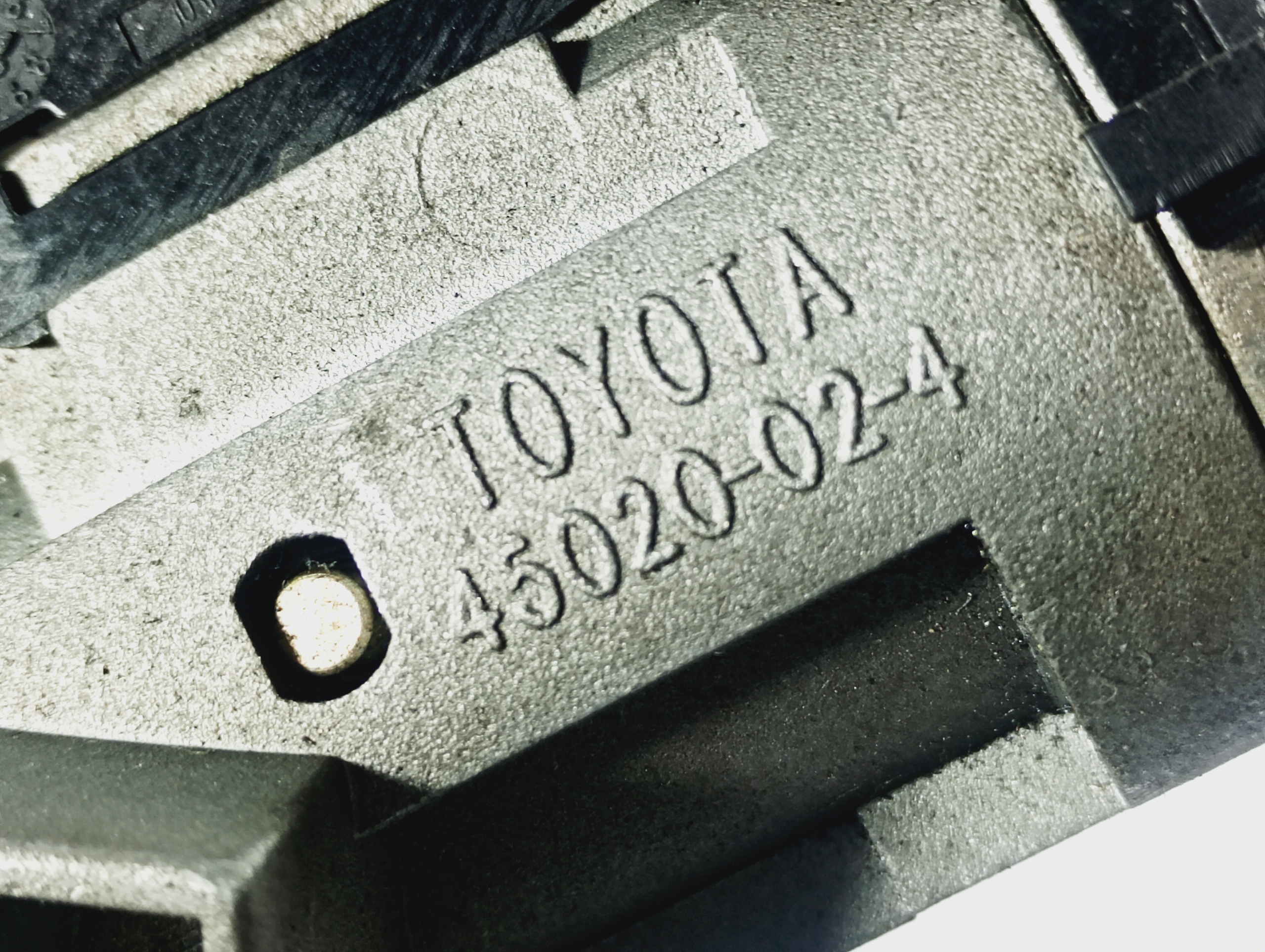 ignition z kluczykiem OE 45020024 Toyota Corolla E12 01-07