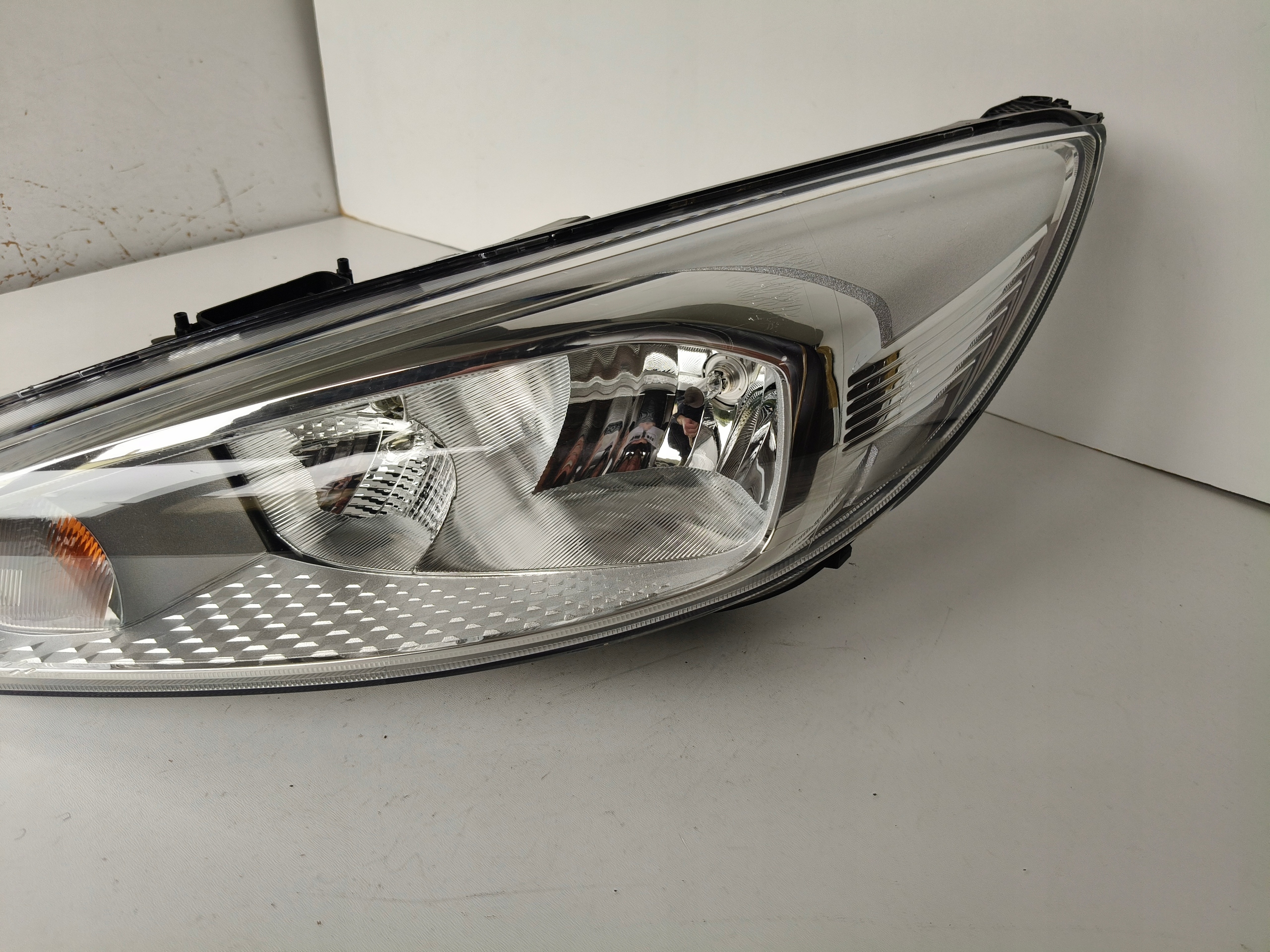 light left REFLEKTOR FORD FOCUS MK3 14- LIFT