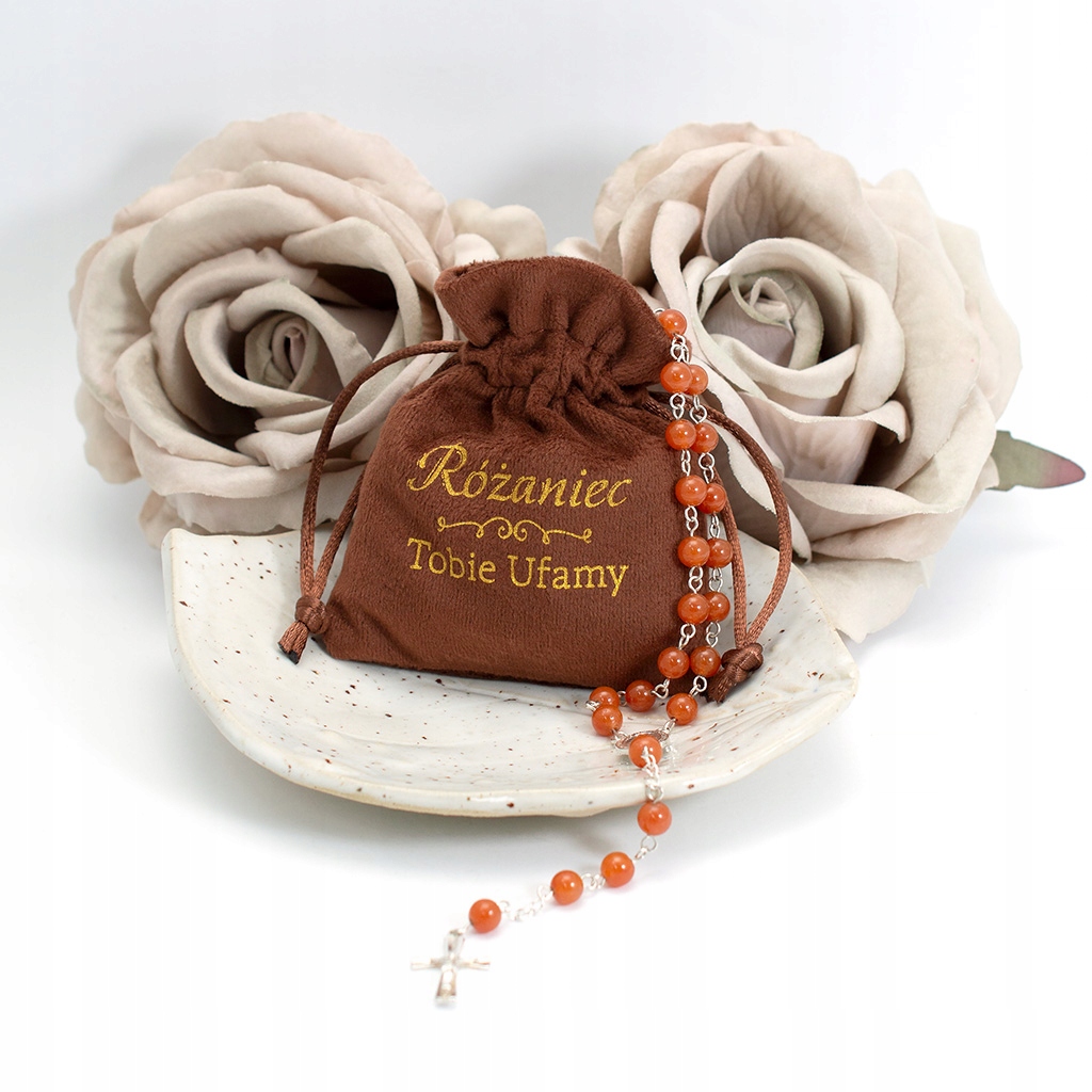 Ručně vyráběný tradiční růženec stříbrný přírodní granát 6mm stříbro 925