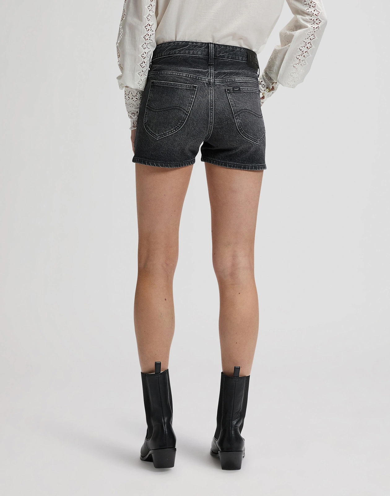 Dámské kraťasy Lee Rider Short 3IN Bet On Black 112376732 W31
