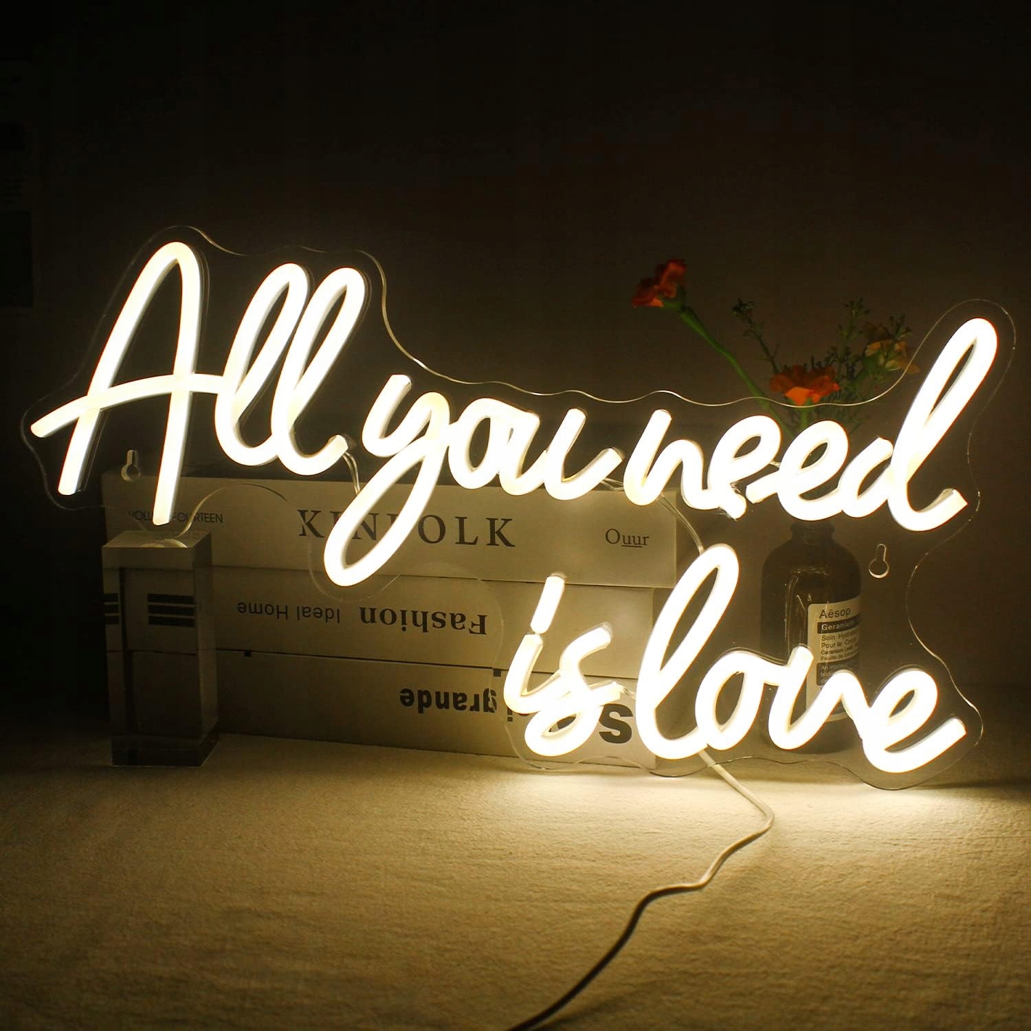 Neonové Led světlo „All You Need Is Love“, pro dekoraci, neonové tabule