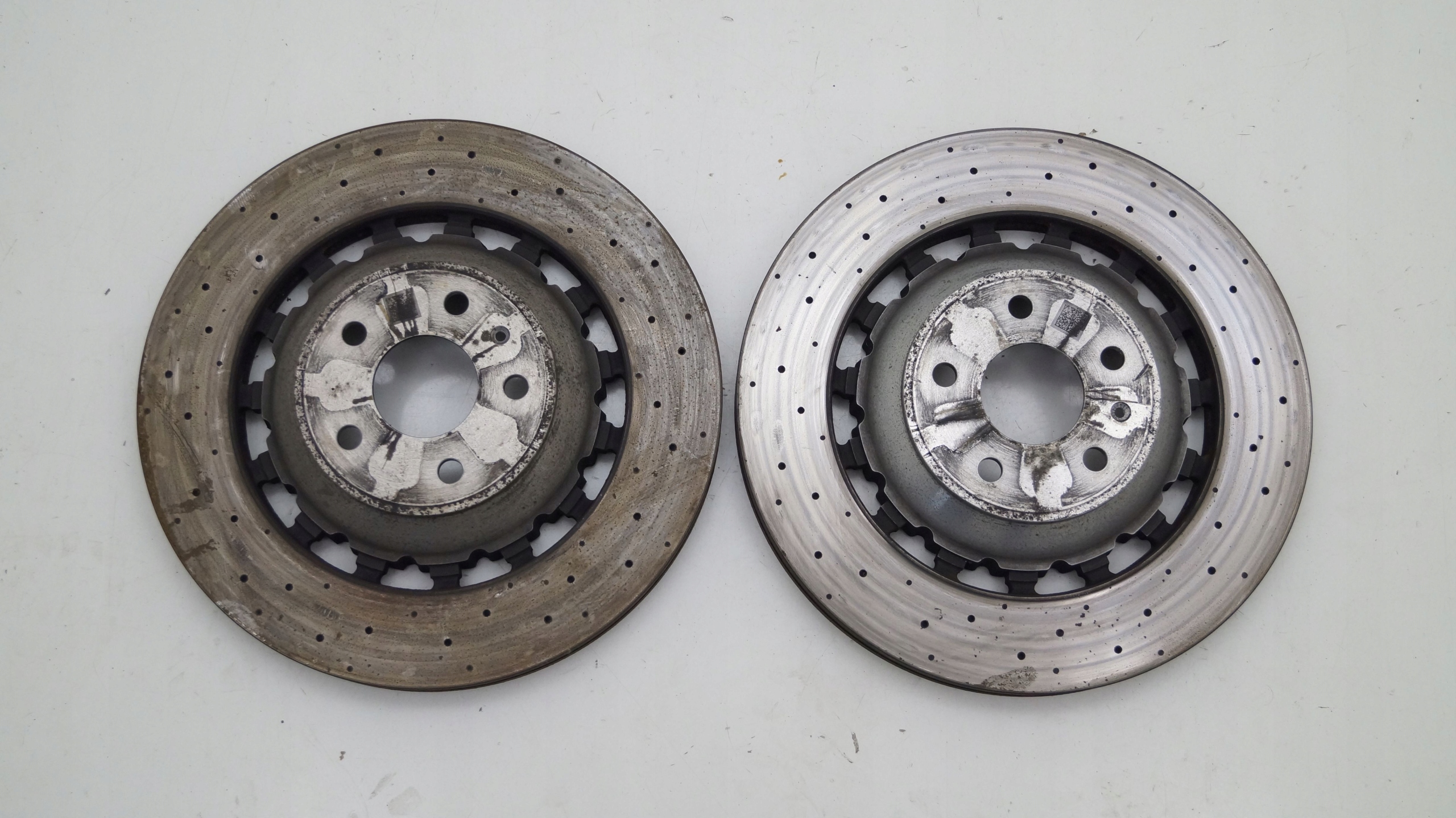 8V0615301 - AUDI RS3 8V0 615301 TTRS ГАЛЬМІВНИЙ ДИСК T