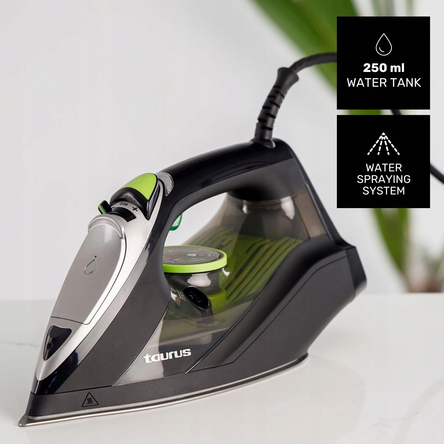TAURUS Żelazko Parowe 3000W 200g/min Precyzyjna Końcówka ECO Czarny — miniatura 2