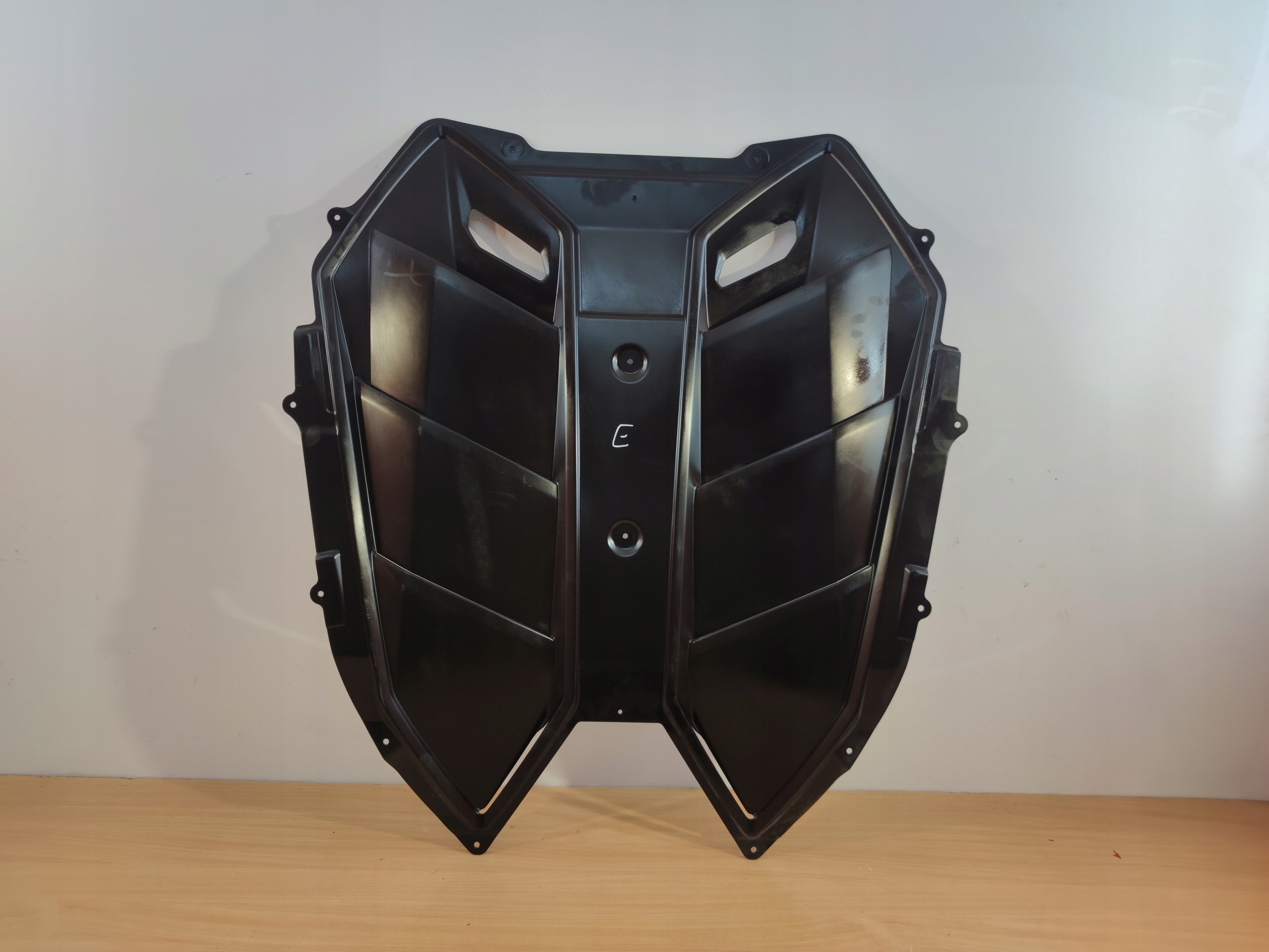 LAMBORGHINI AVENTADOR cover motor cover upper