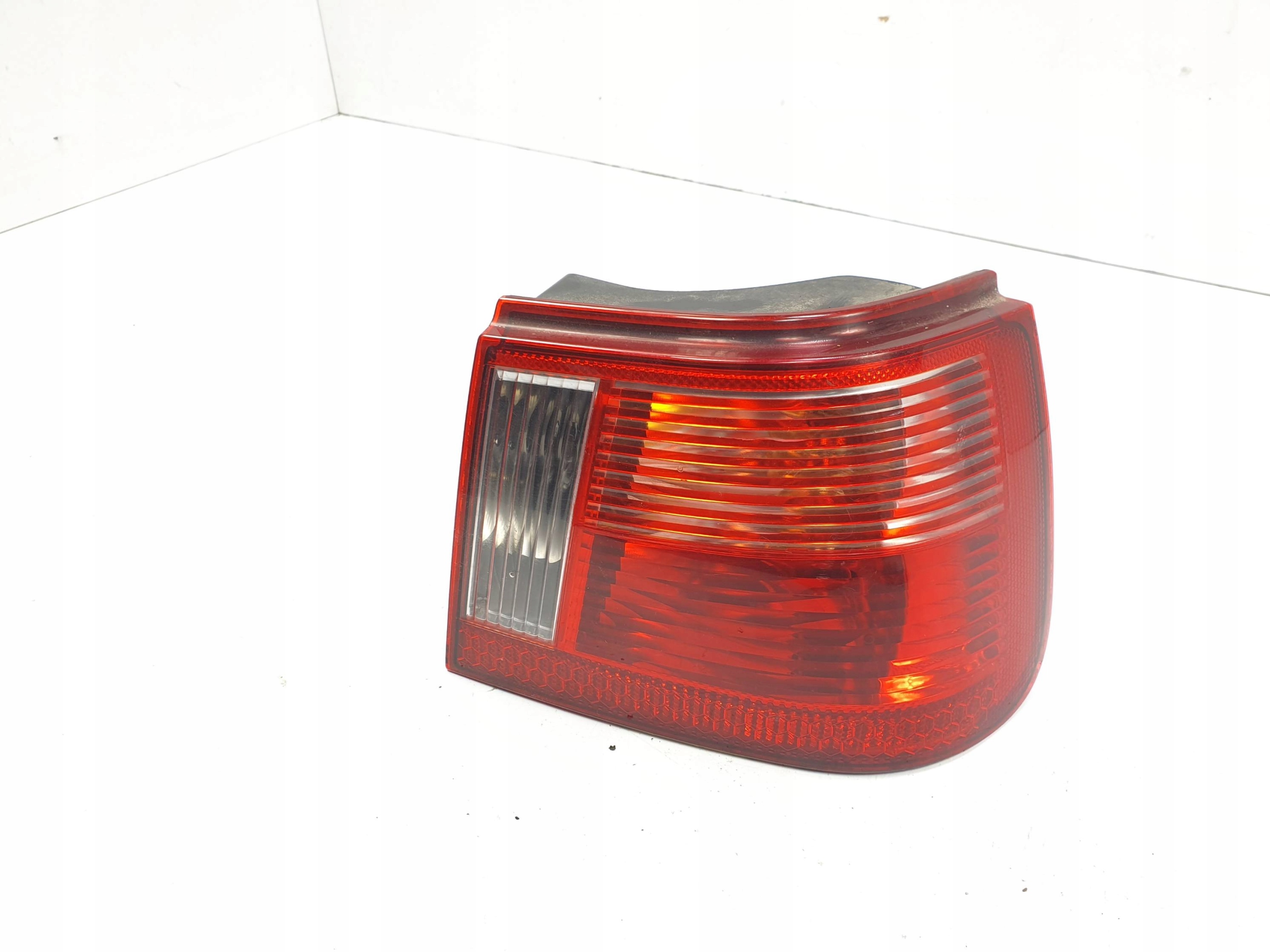 light right rear part 6K6945258C SEAT IBIZA II