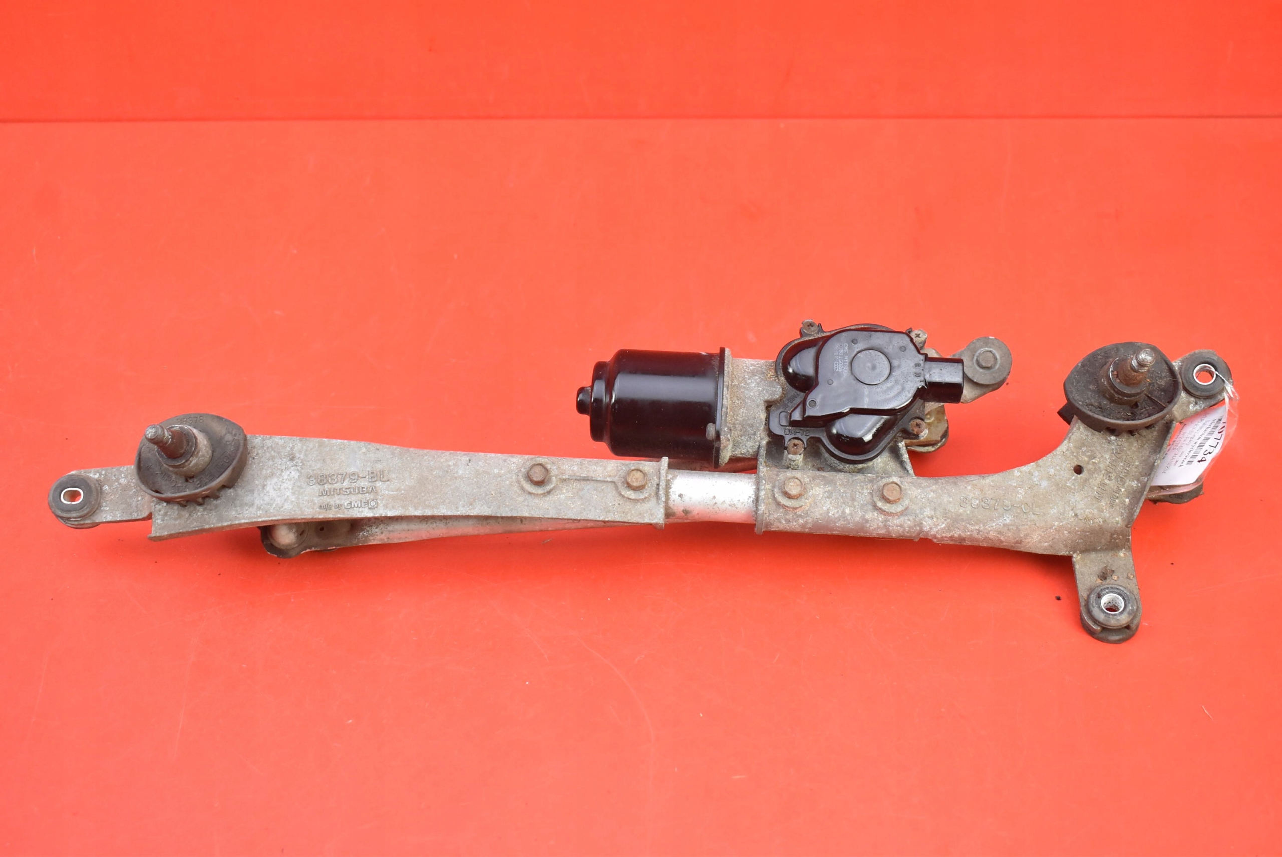 МЕХАНИЗМ СТЕКЛООЧИСТИТЕЛЯ ПЕРЕДНИЙ EU SUBARU LEGACY 4 IV