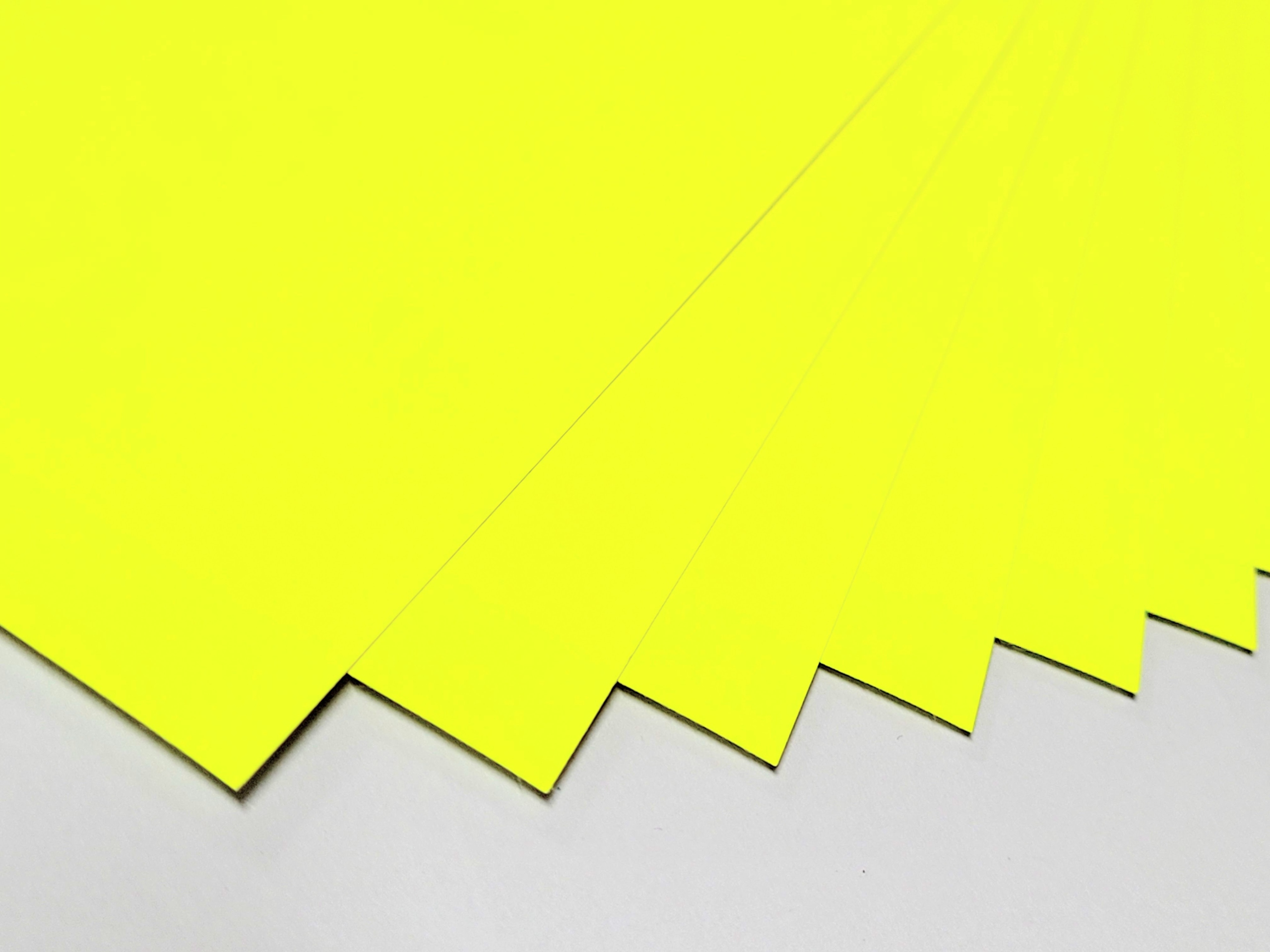 

Papier samoprzylepny zółty fluo neon 50ark A4