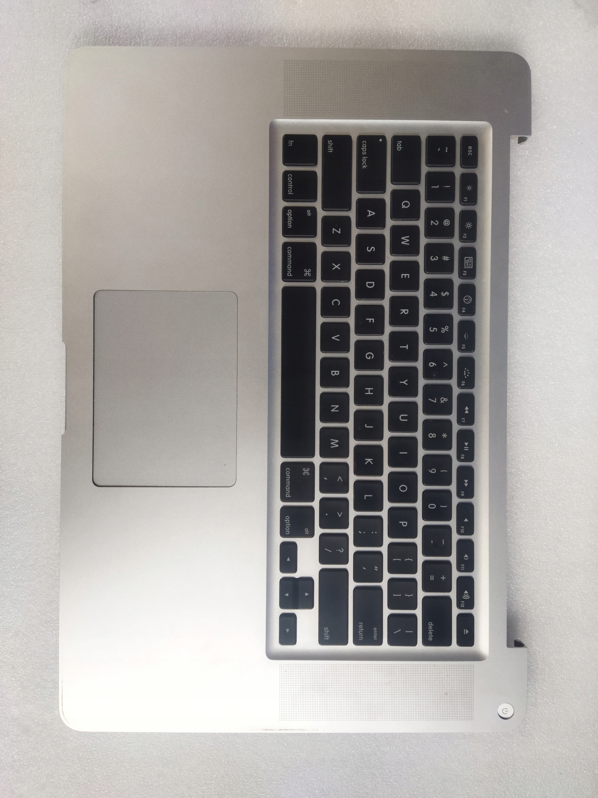 MacBook Pro (15-inch, Mid 2010) 本体のみ Macbook Pro 15