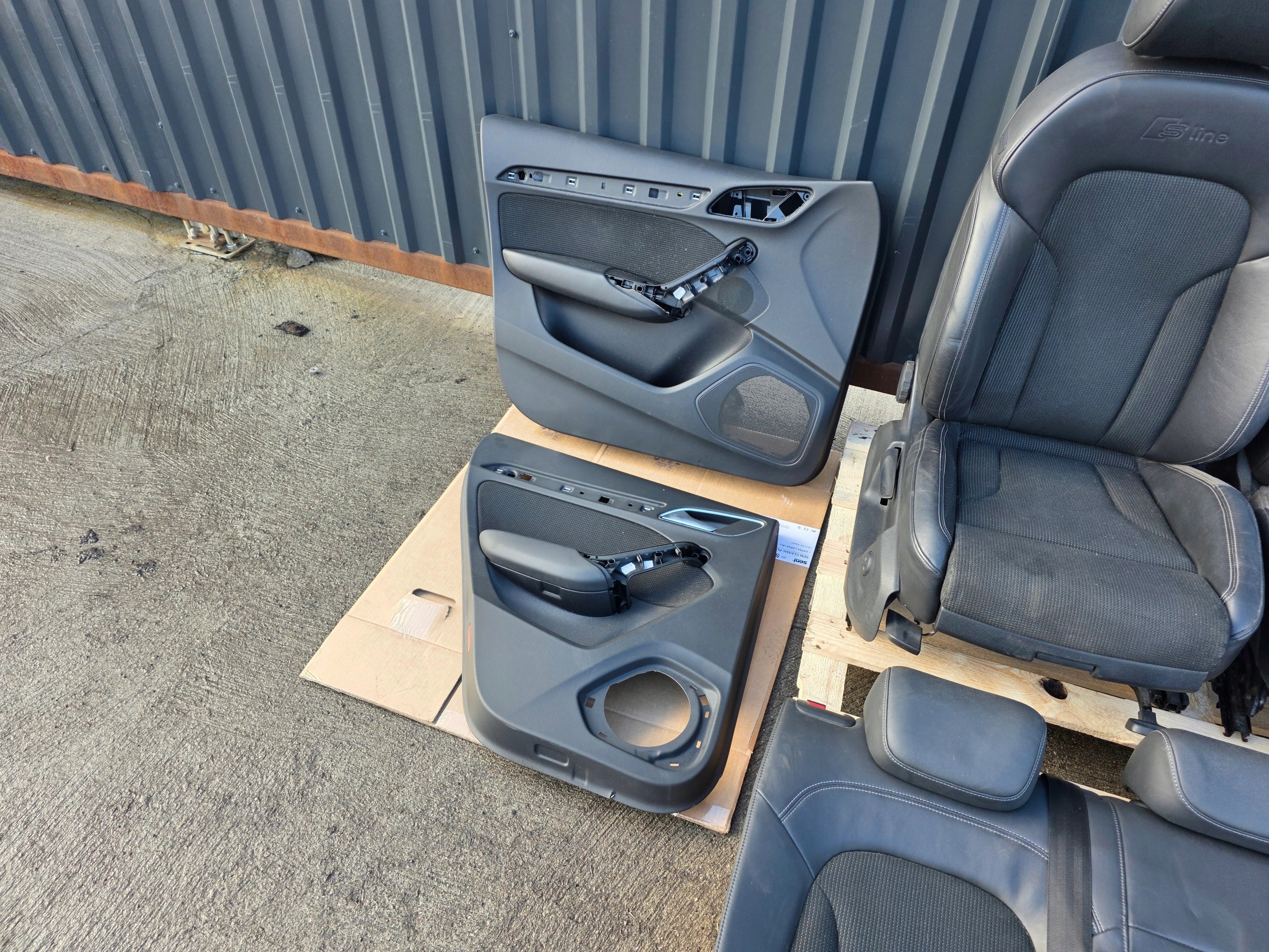 Sitz Sitze AUDI Q3 8U S LINE Leder + MATERIAL KOMPLET !!!