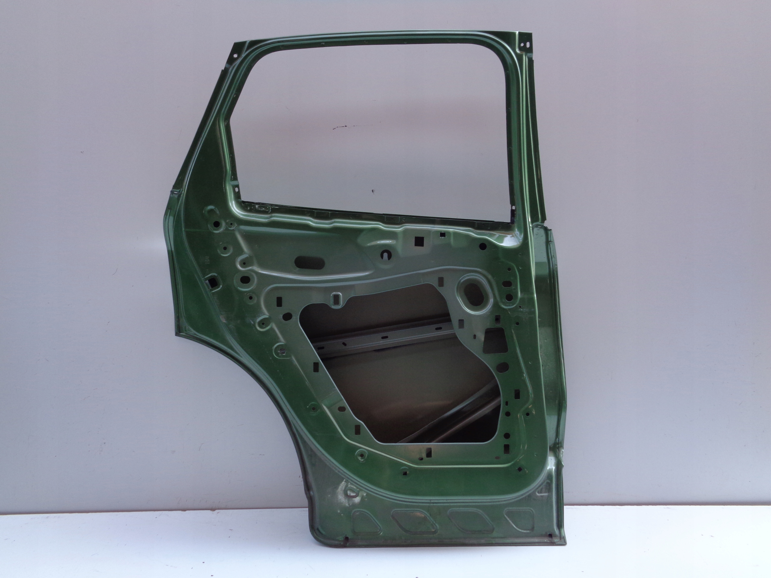 door left rear. FORD KUGA MK3 19- NR 47126