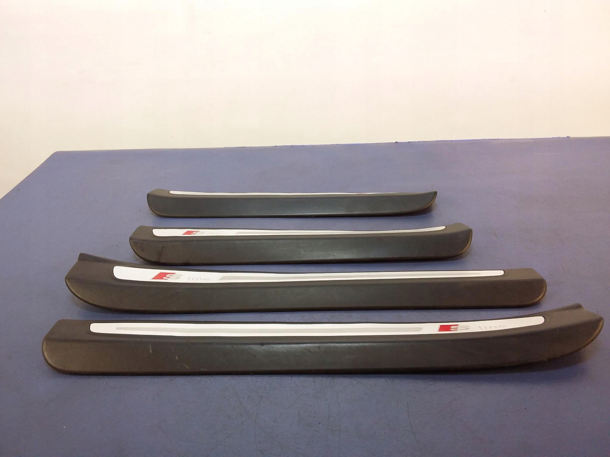 AUDI Q7 4L LISTWY PROGOWE S-LINE 4L0853373E