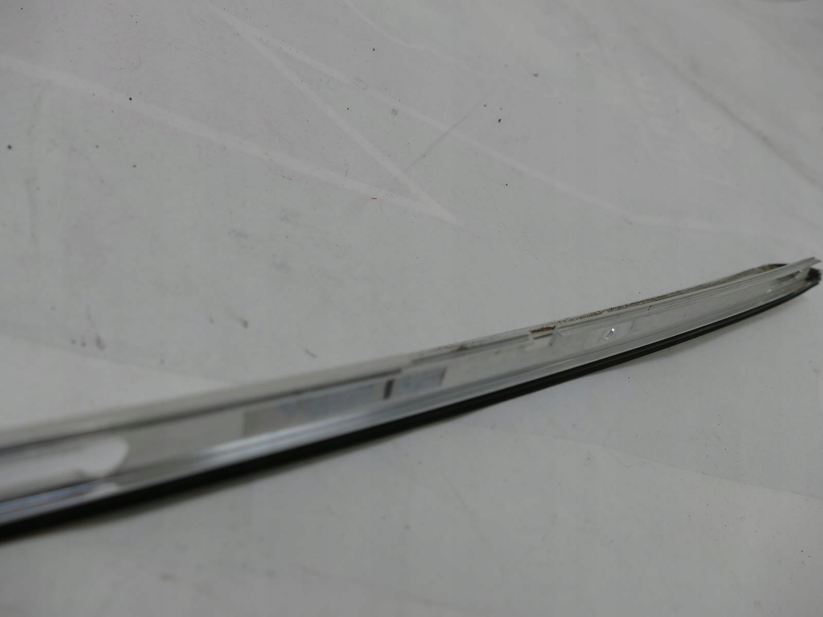 MERCEDES W207 A207 CABRIO moulding right front CHROM