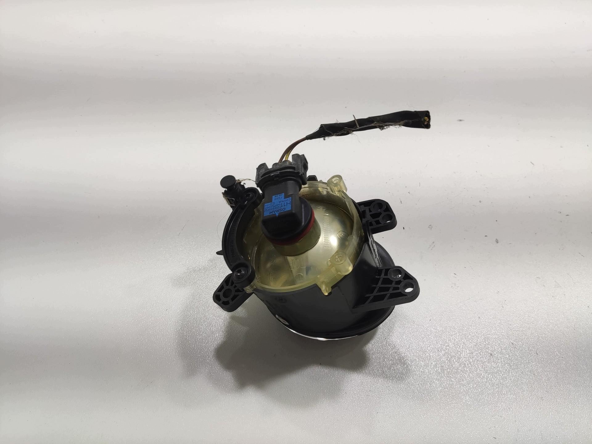 fog light right front front MERCEDES A-KLASA W176 2012-2015 A0998200256