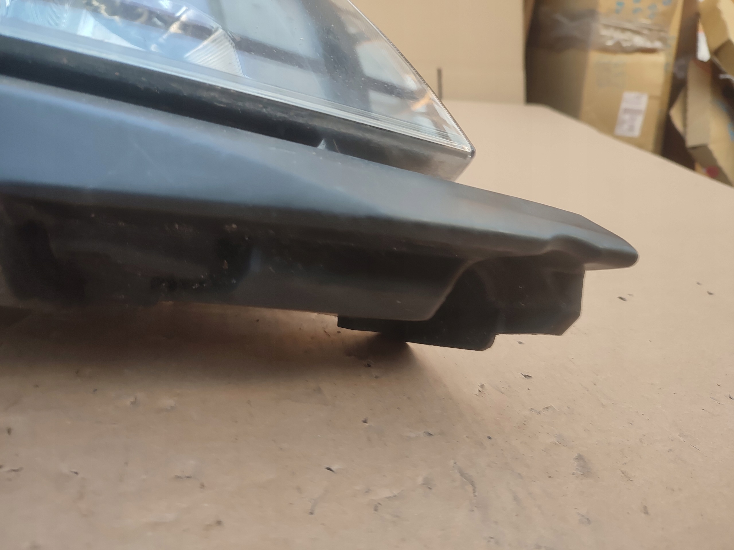 REFLEKTOR right front right lens EU RENAULT CLIO 3 III 05-09 8200261612