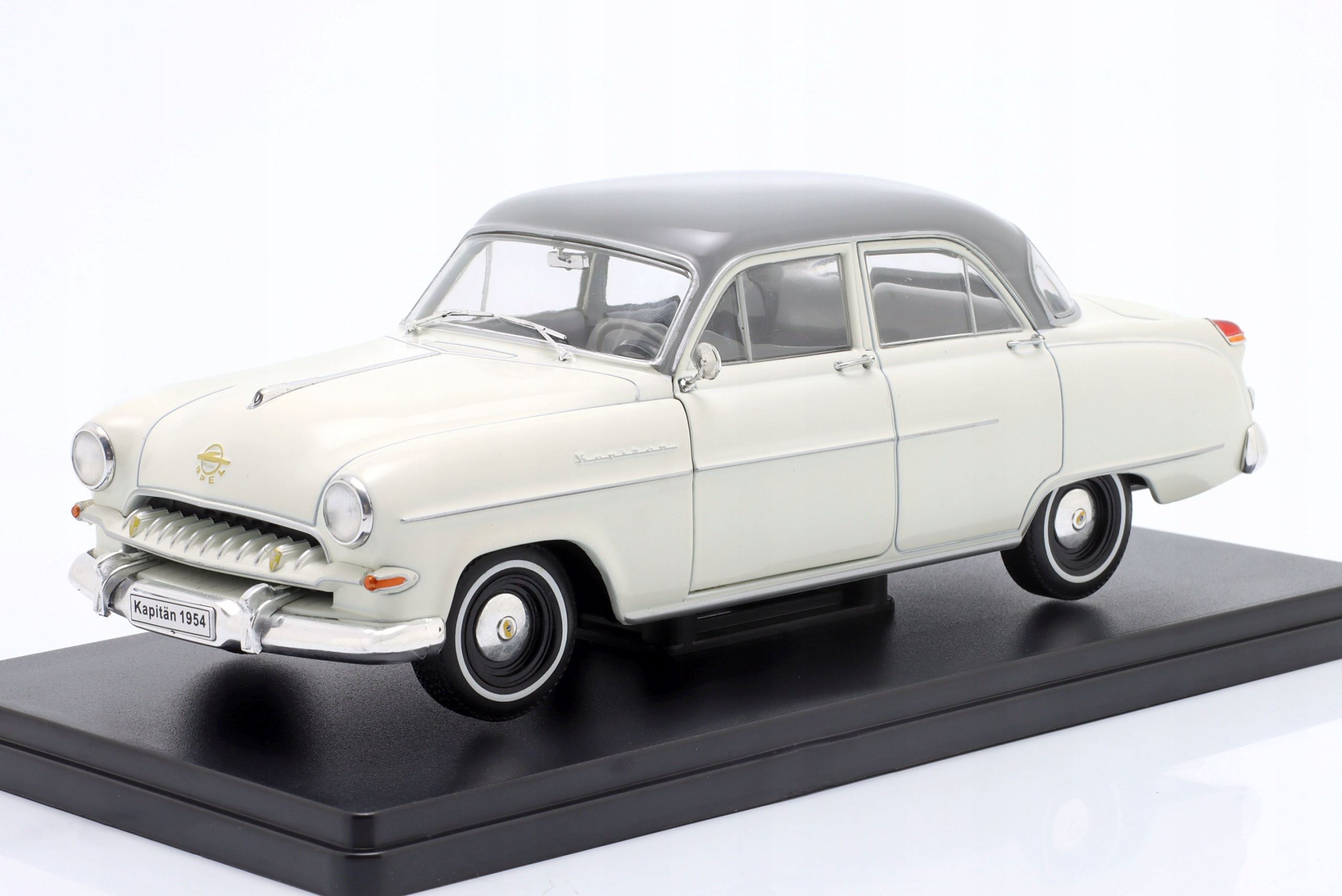 Opel Kapitän 1954 White Grey Hachette 1:24 1/24 Model Auta G1648011