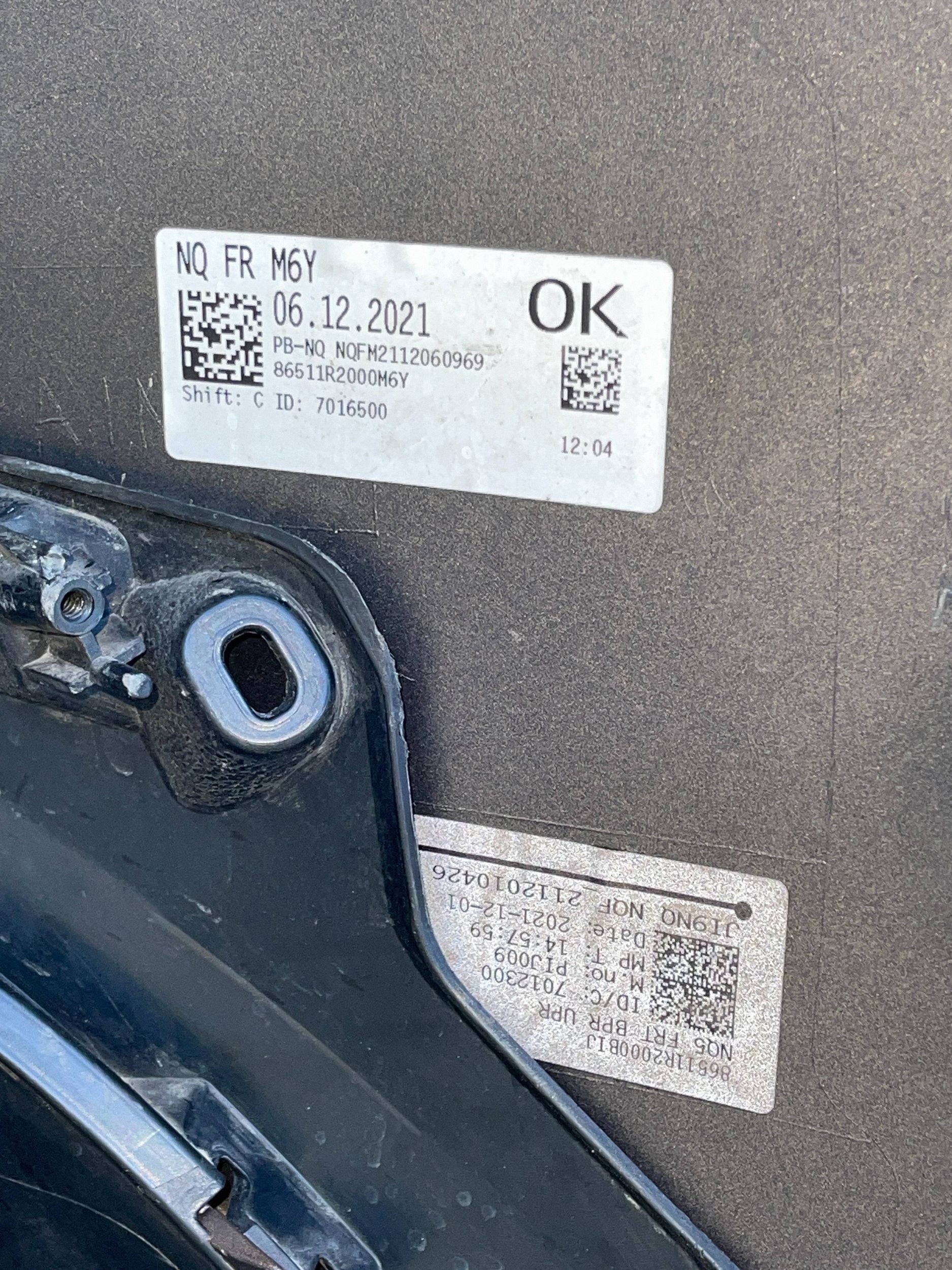 bumper front front KIA Sportage V 5 21- 86511-R2000 4 x PDC