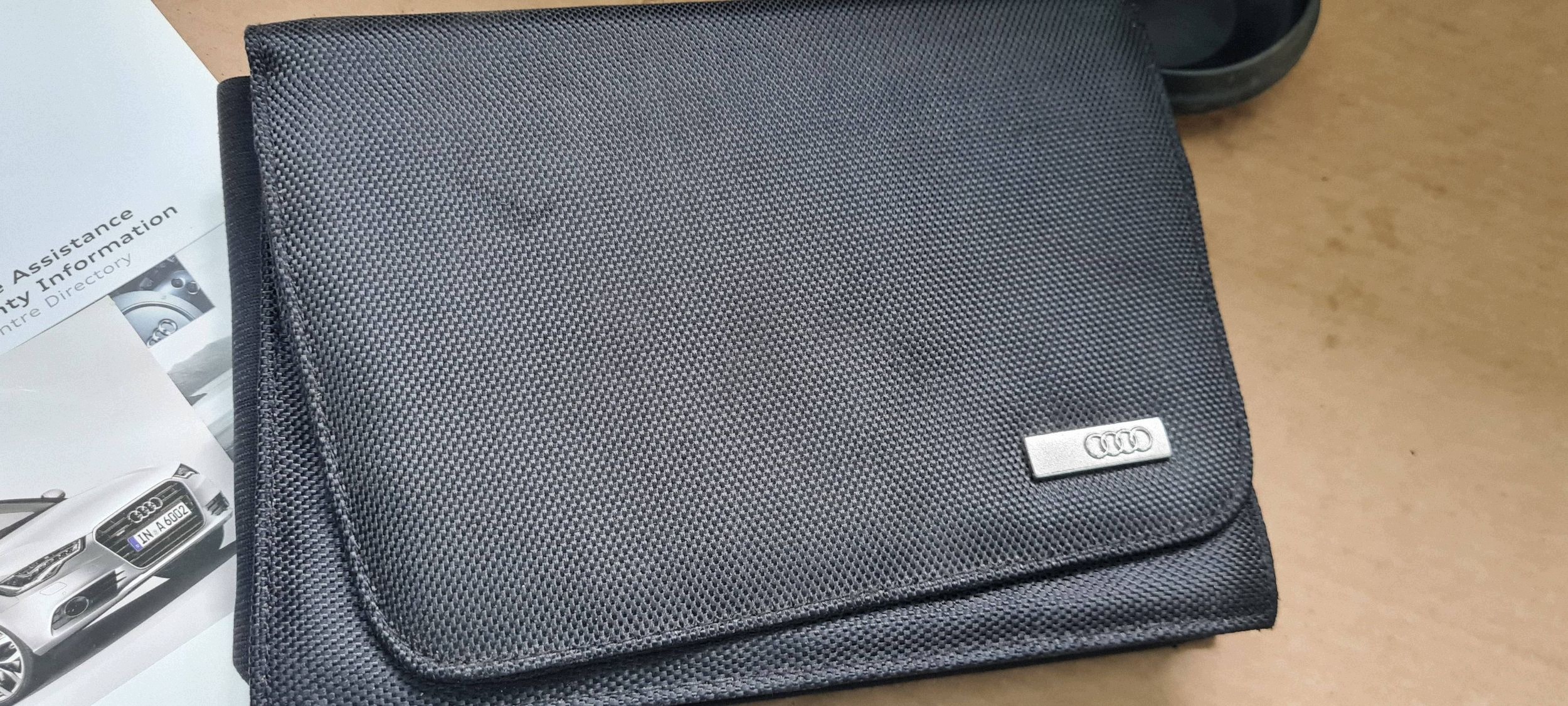 A6 C7 4G SASZETKA ETUI for DOKUMENTY ETUI A7 4G