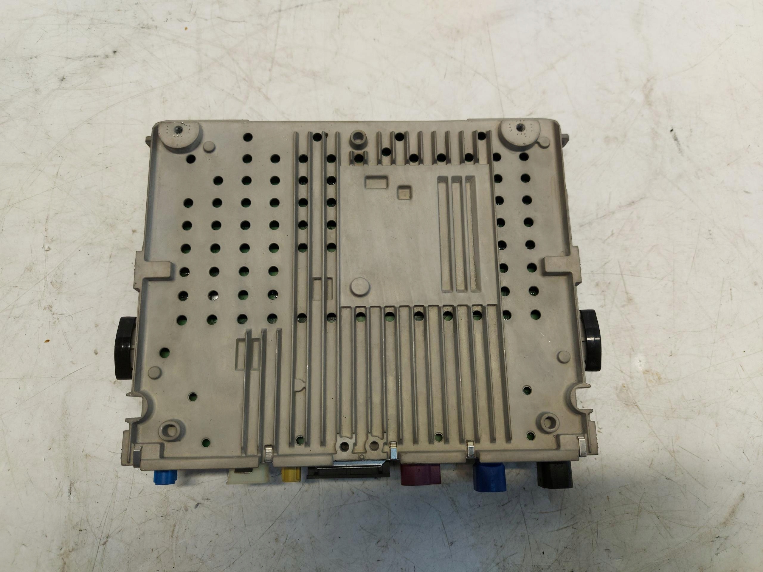 BMW U06 U11 220d module navigation RADIO CIA5D100 6512CIA5D10001 5A5D100