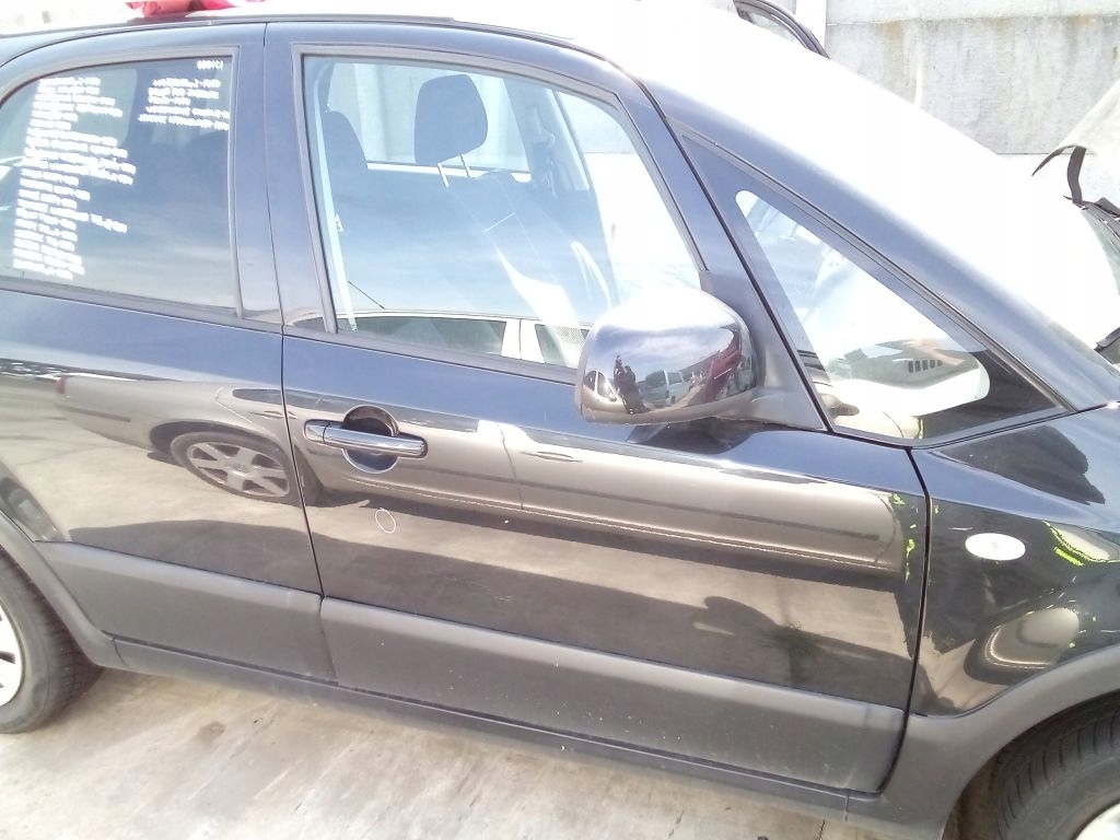 Fiat Sedici door right front front