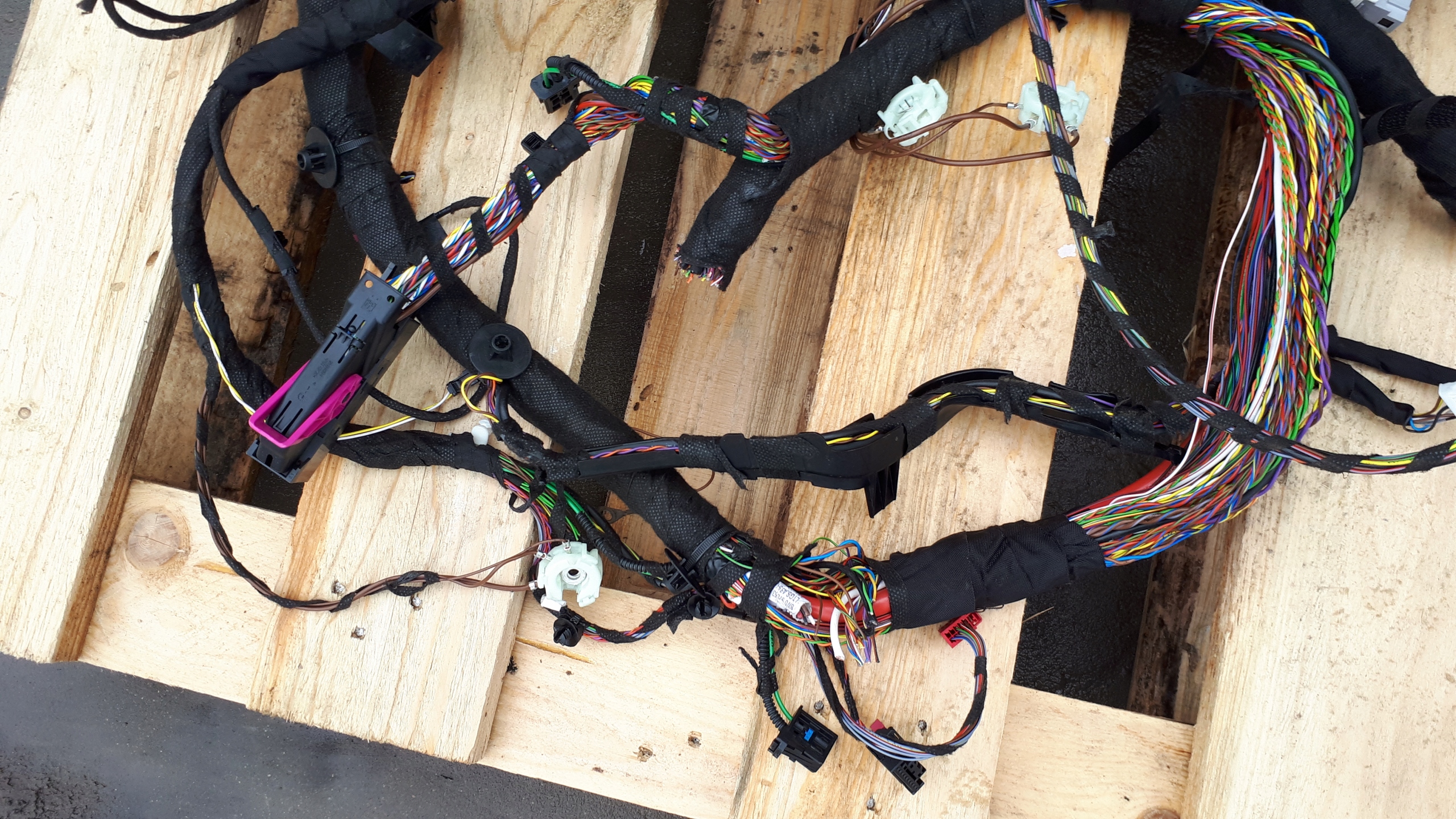 S4 B9 A4 8W wiring bundle bang OLUFSEN S5 8W