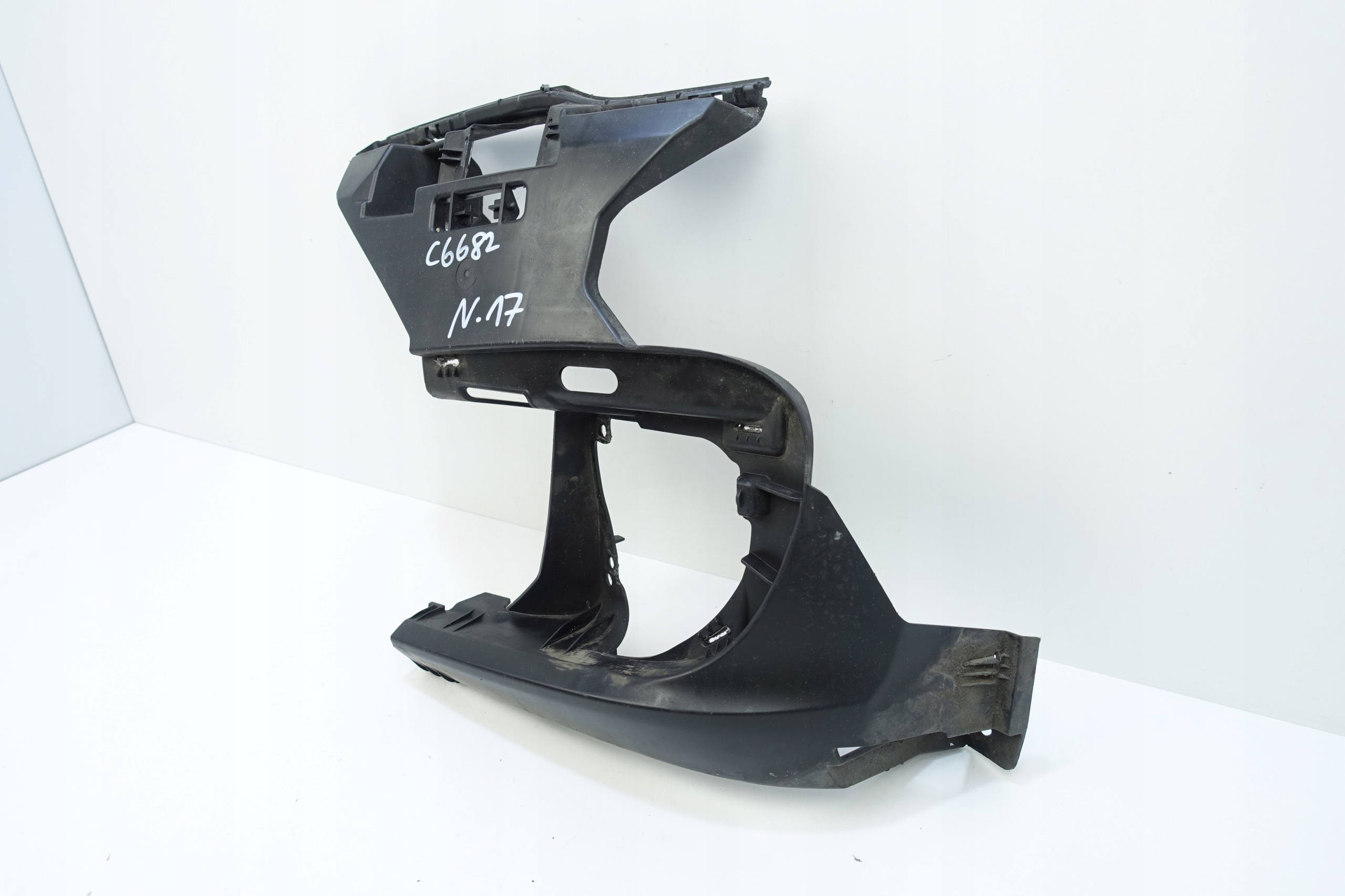 bumper bracket left front BMW V 5 F10 F11 7331751
