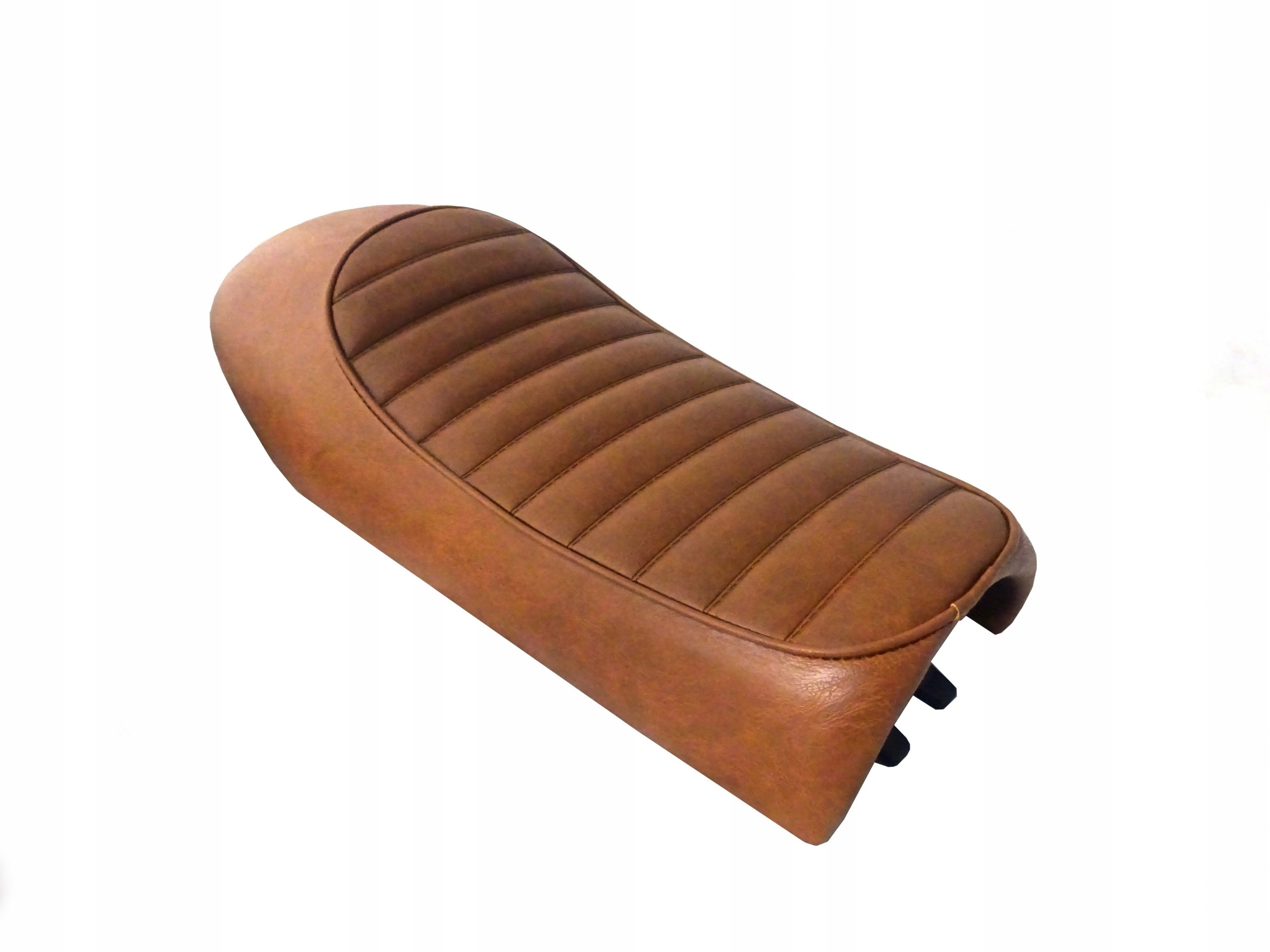 T14415 - JUNAK M14 125ccm сідло сидіння