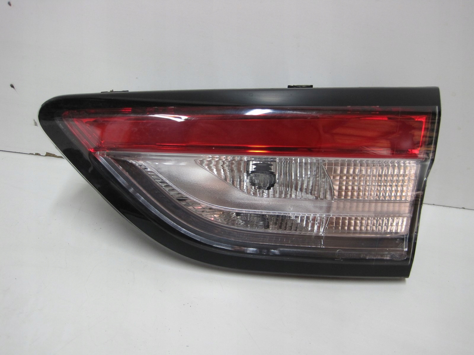 light rear part Ford Kuga MK3 LV4B-13A602-AN right