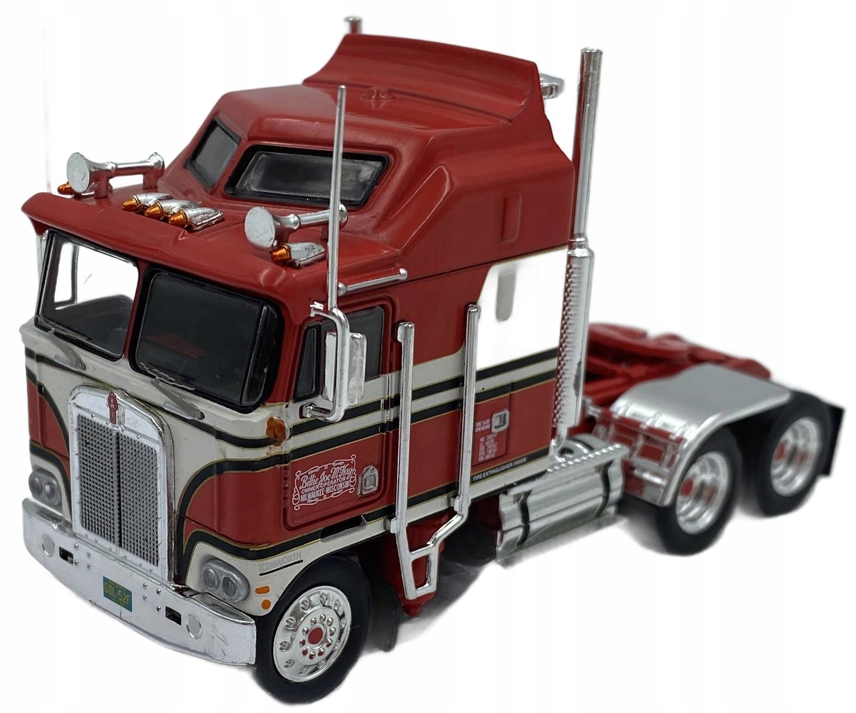 Kenworth K100 Aerodyne 1976 model nákladního auta 1:64 Ixo 64TR001