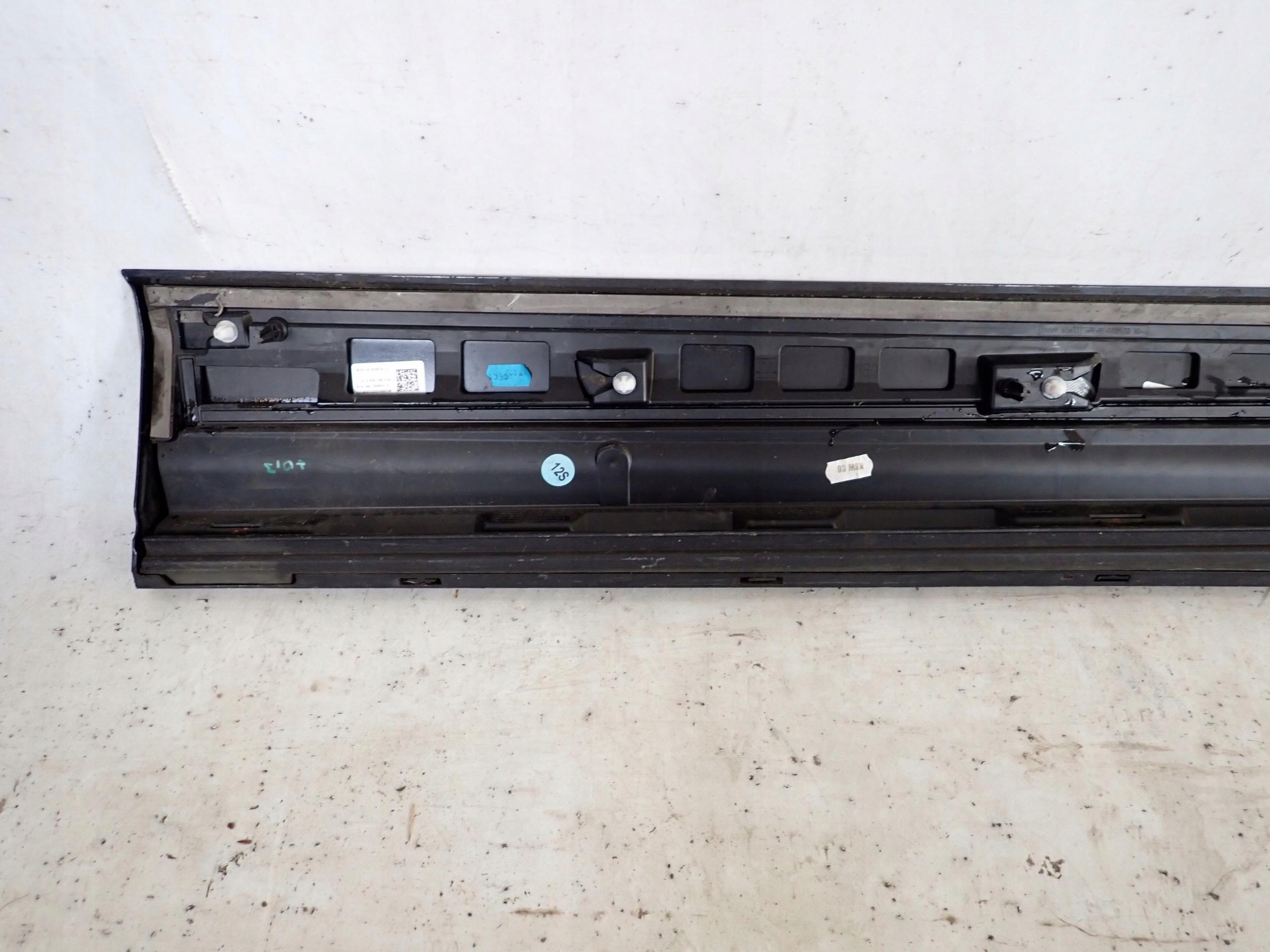 AUDI Q2 S-LINE 16-> moulding door left front front 81A853959B
