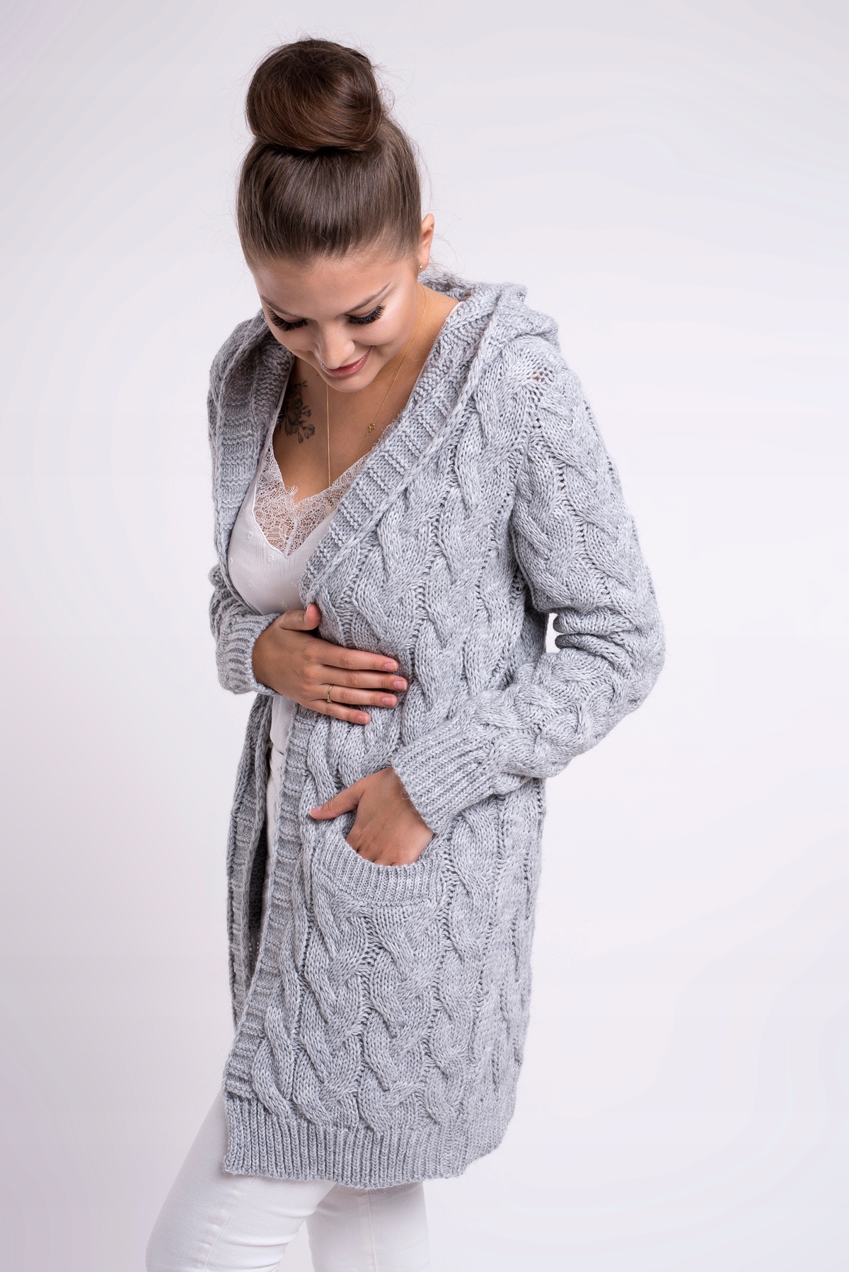 GLORIA BLOGERSKI CIEPŁY KARDIGAN Z KAPTUREM L/XL Materiał dominujący akryl