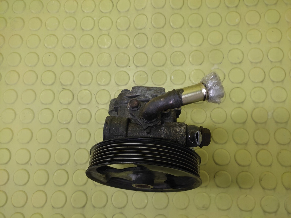 MAZDA 3 1.4 16V servo pump steering wheel