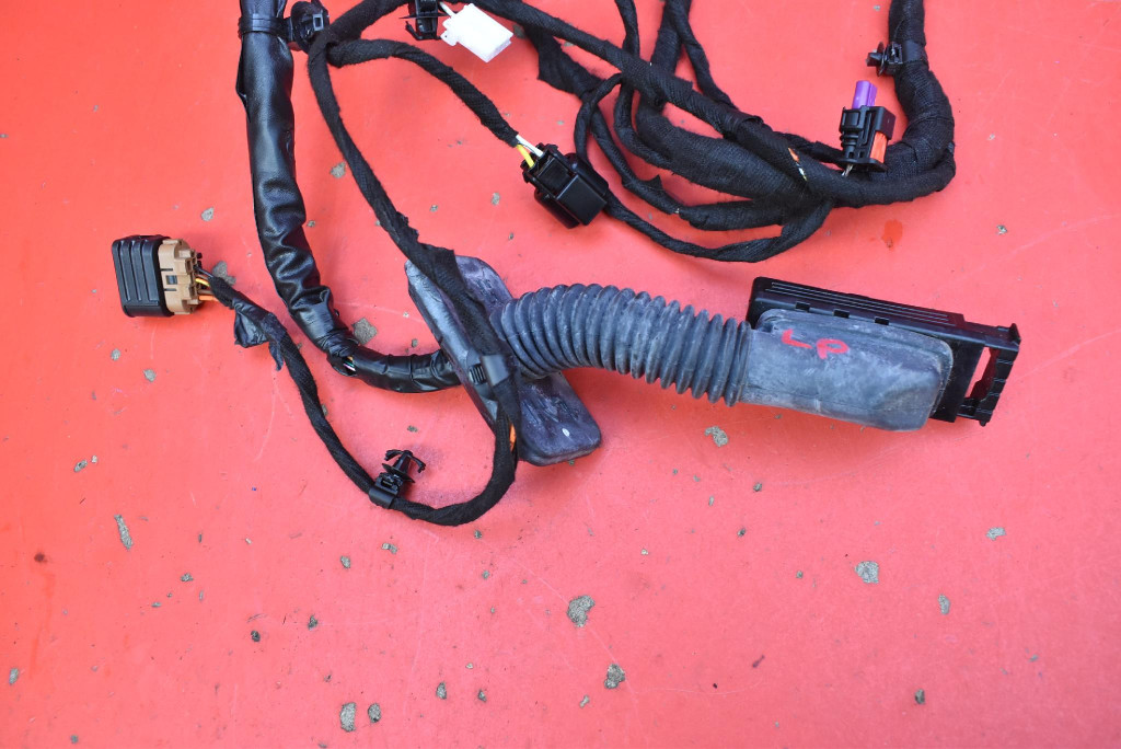 bundle wiring door left front 91601-R2340 KIA SPORTAGE 5 V 21-25
