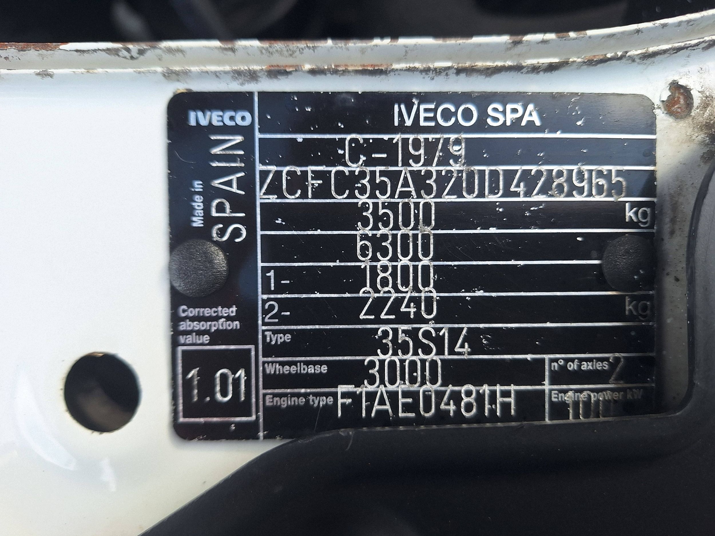 IVECO DAILY 3 III 4 IV 29L14 differential rear part diff 2.3 HPI discs ABS 7188804