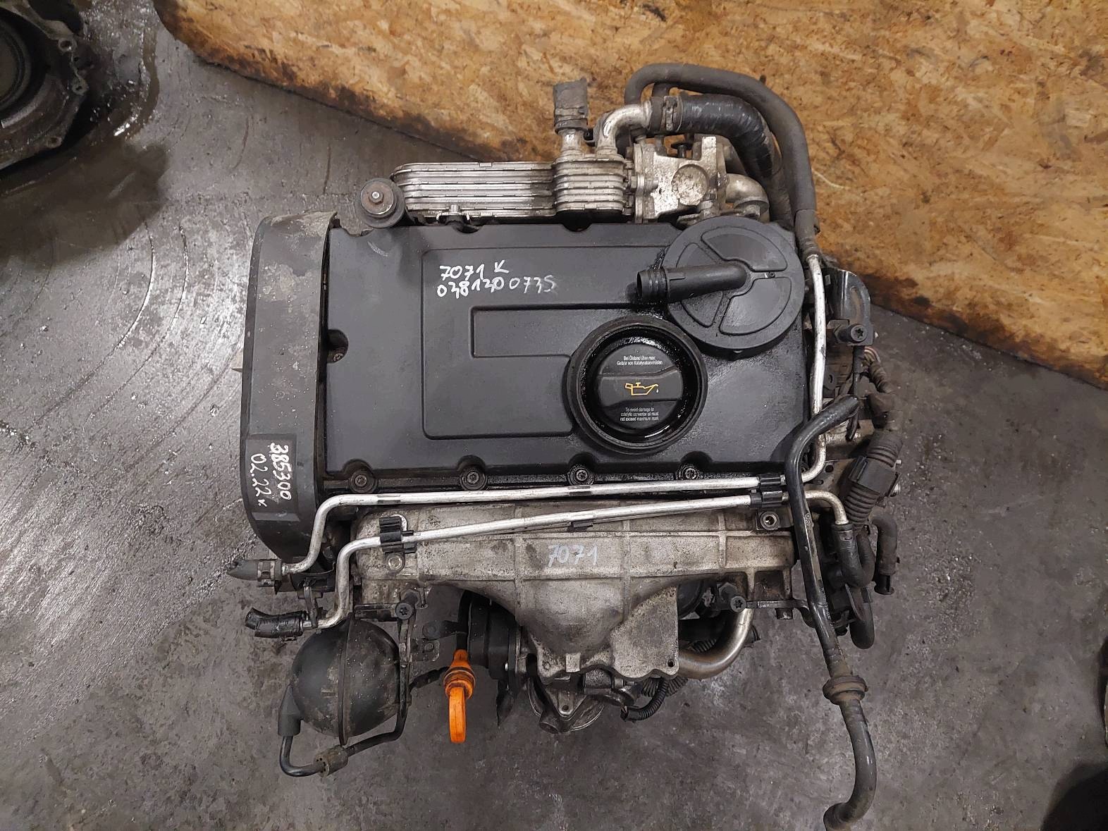 engine DIESEL + UKLAD injection VOLKSWAGEN PASSAT B6 BKP 2.0 TDI