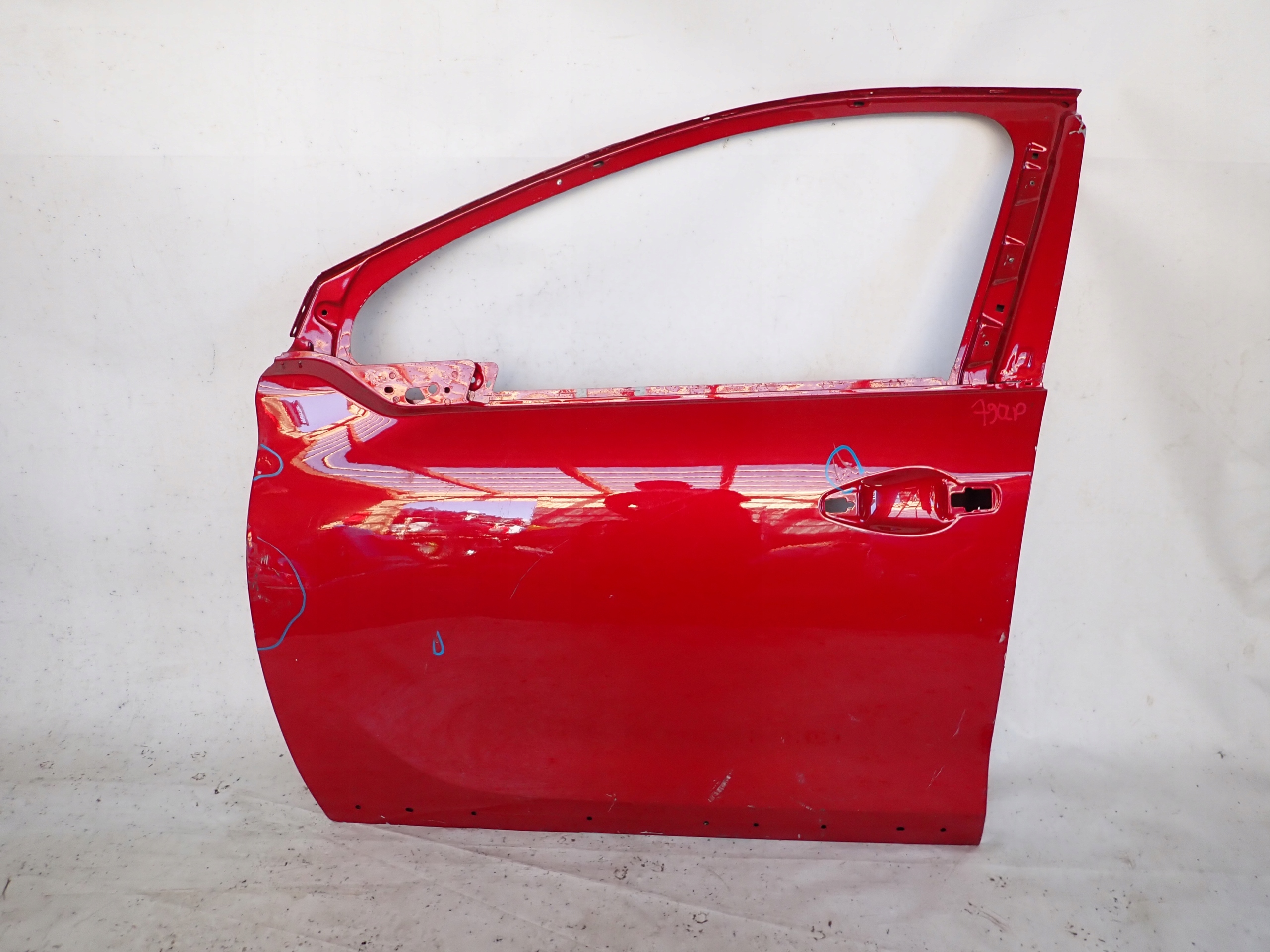 PEUGEOT 2008 and 1 13-19 door front front left