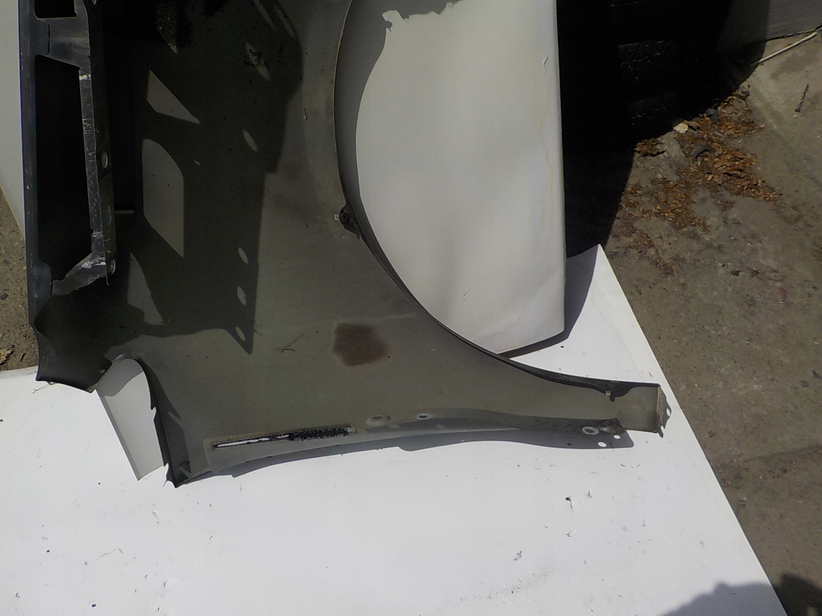 246 VOLKSWAGEN TOURAN and LIFT fender left front front