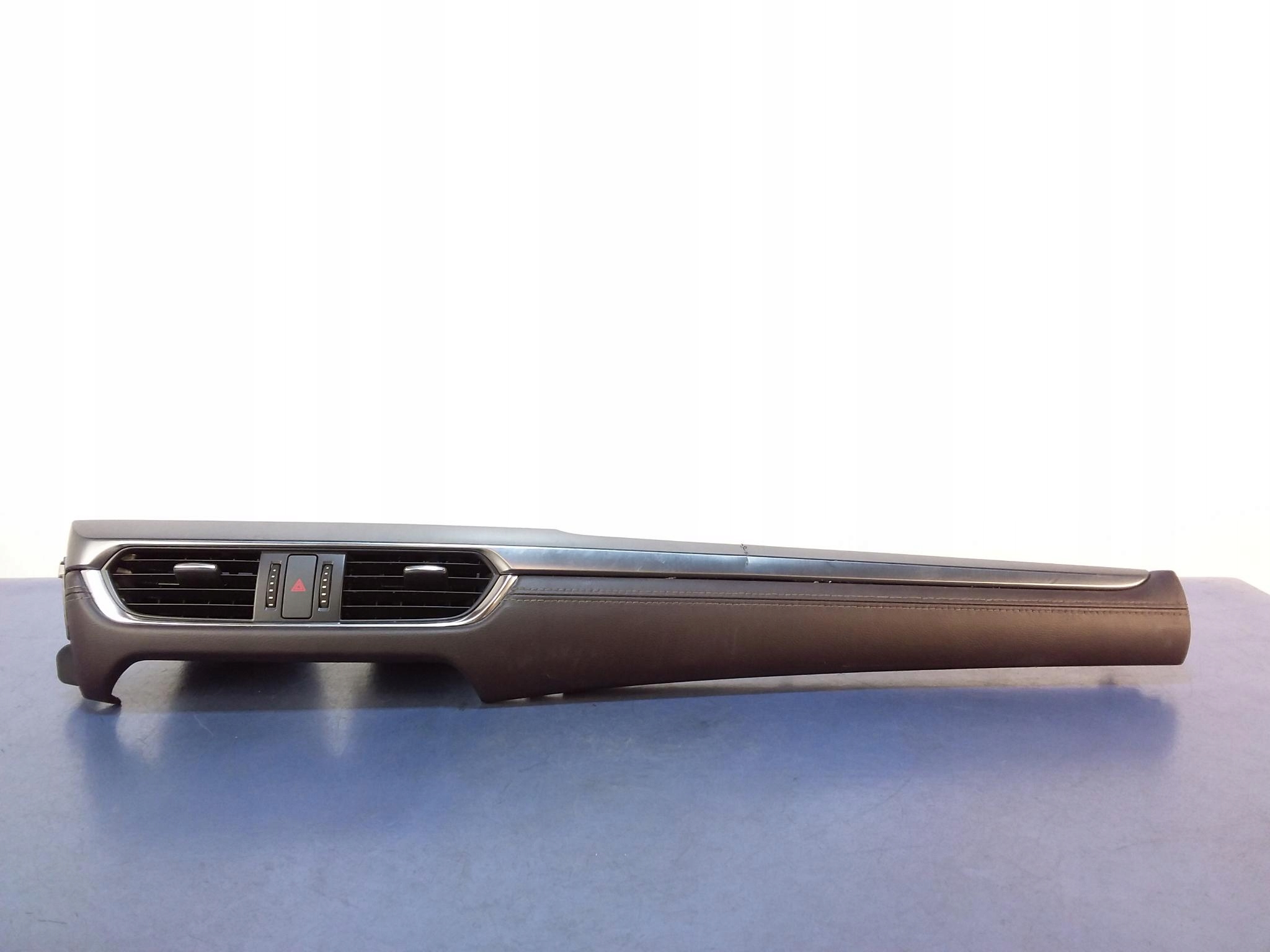 MAZDA 6 GJ ВЕНТИЛЯЦИОННЫЕ РЕШЕТКИ ЦЕНТРАЛЬНЫЙ ДЕКОР ПЛАНКА