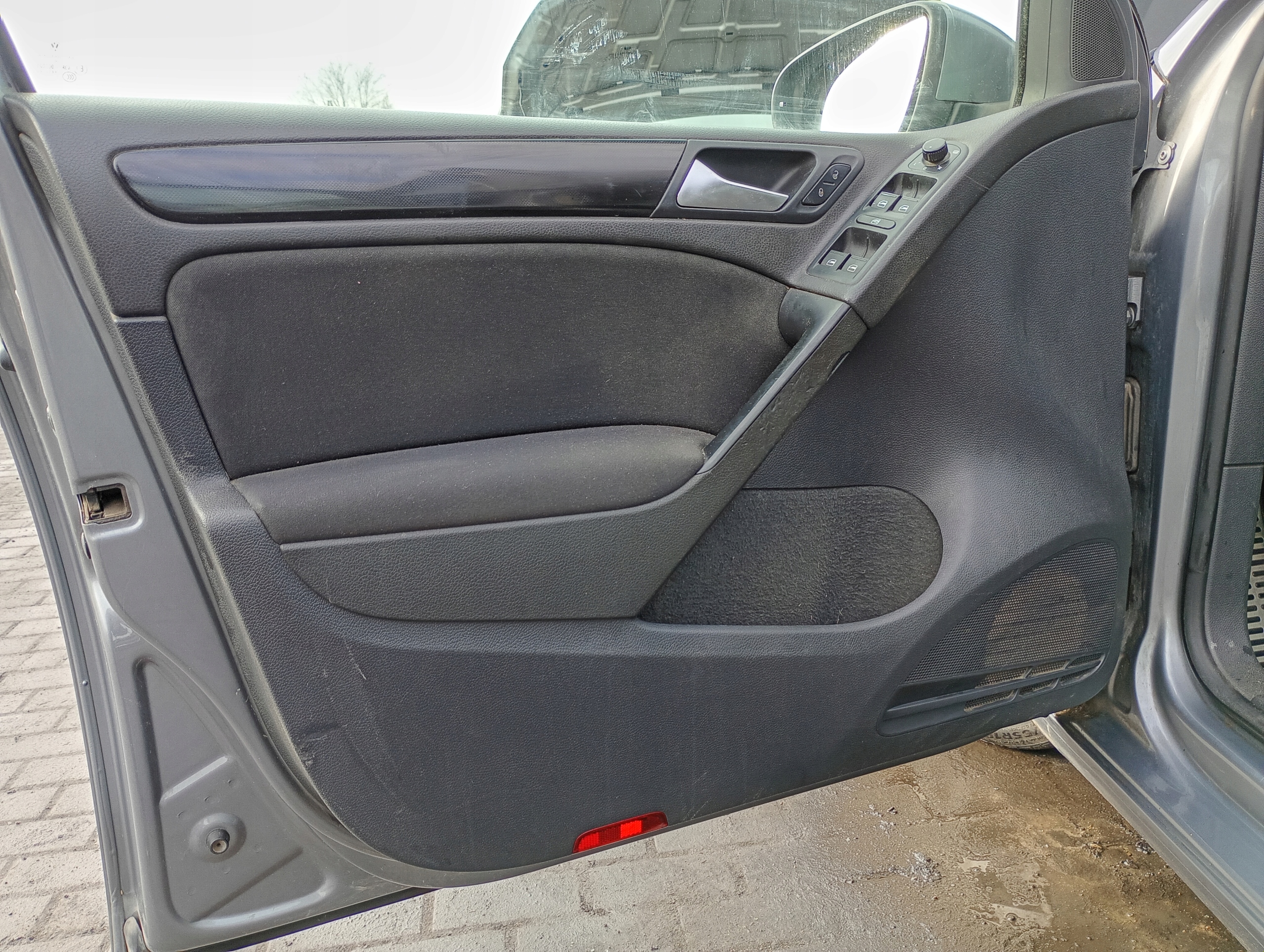 VW Golf VI 6 09-12 upholstery left side side left