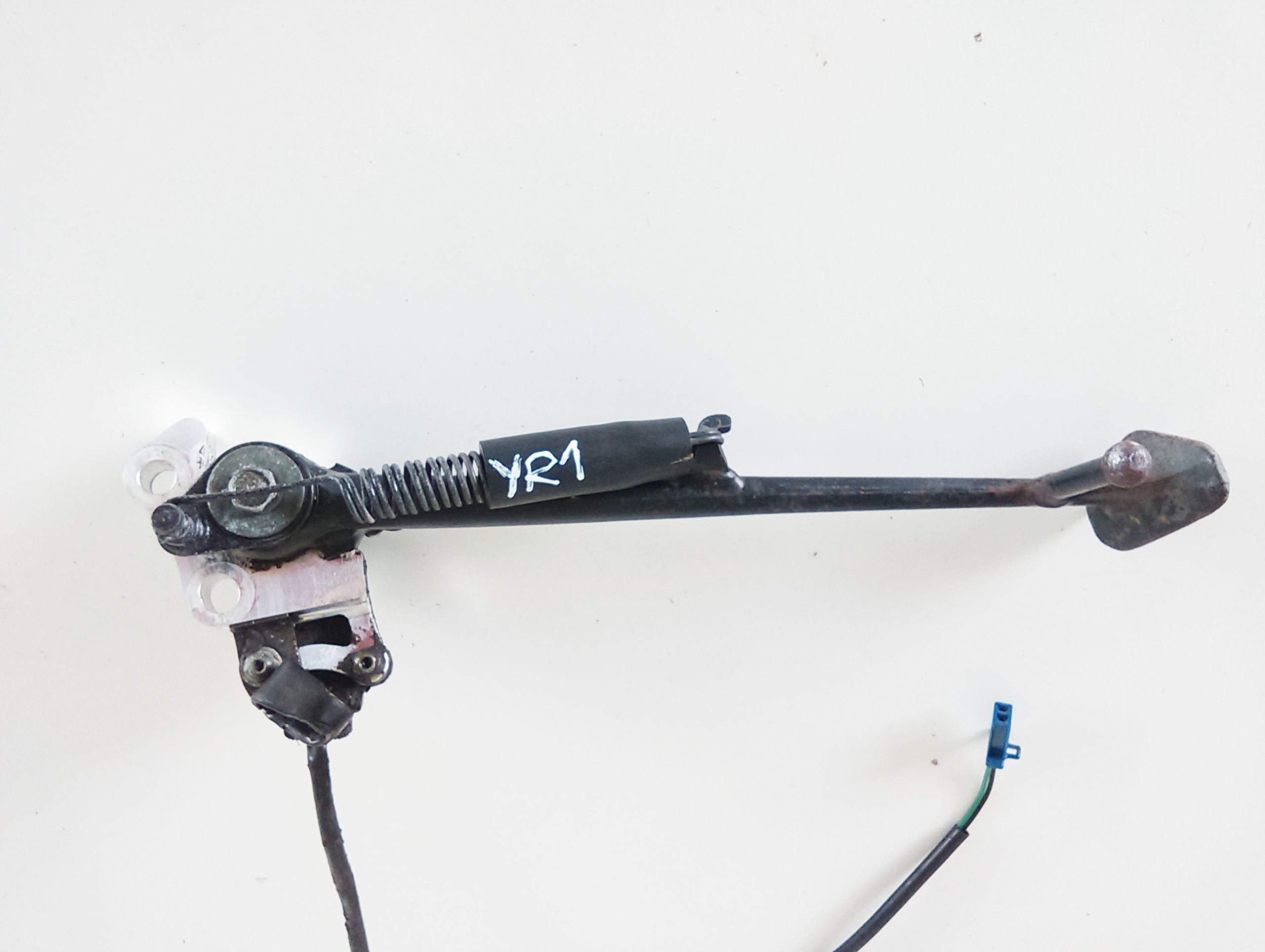 123458699 - Yamaha R1 RN04 бічна ніжка кущоріз