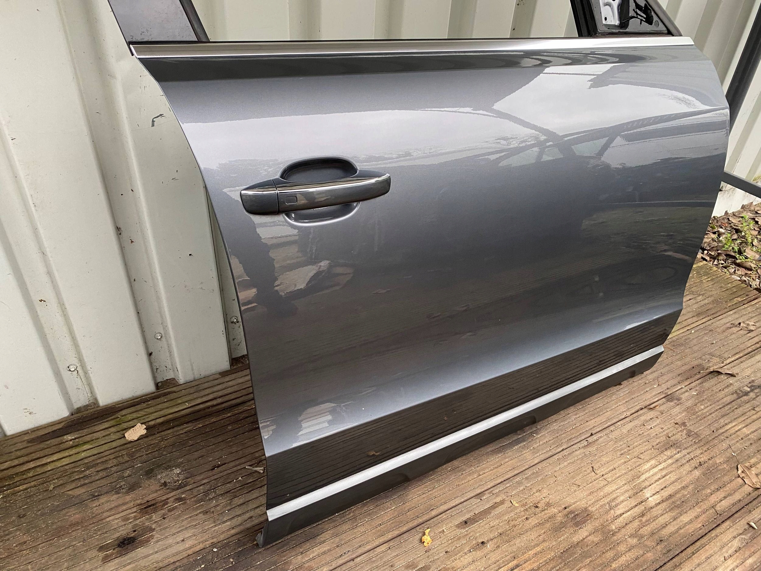 AUDI Q5 LIFT 8R OFFROAD complete door right front front LX7R grey
