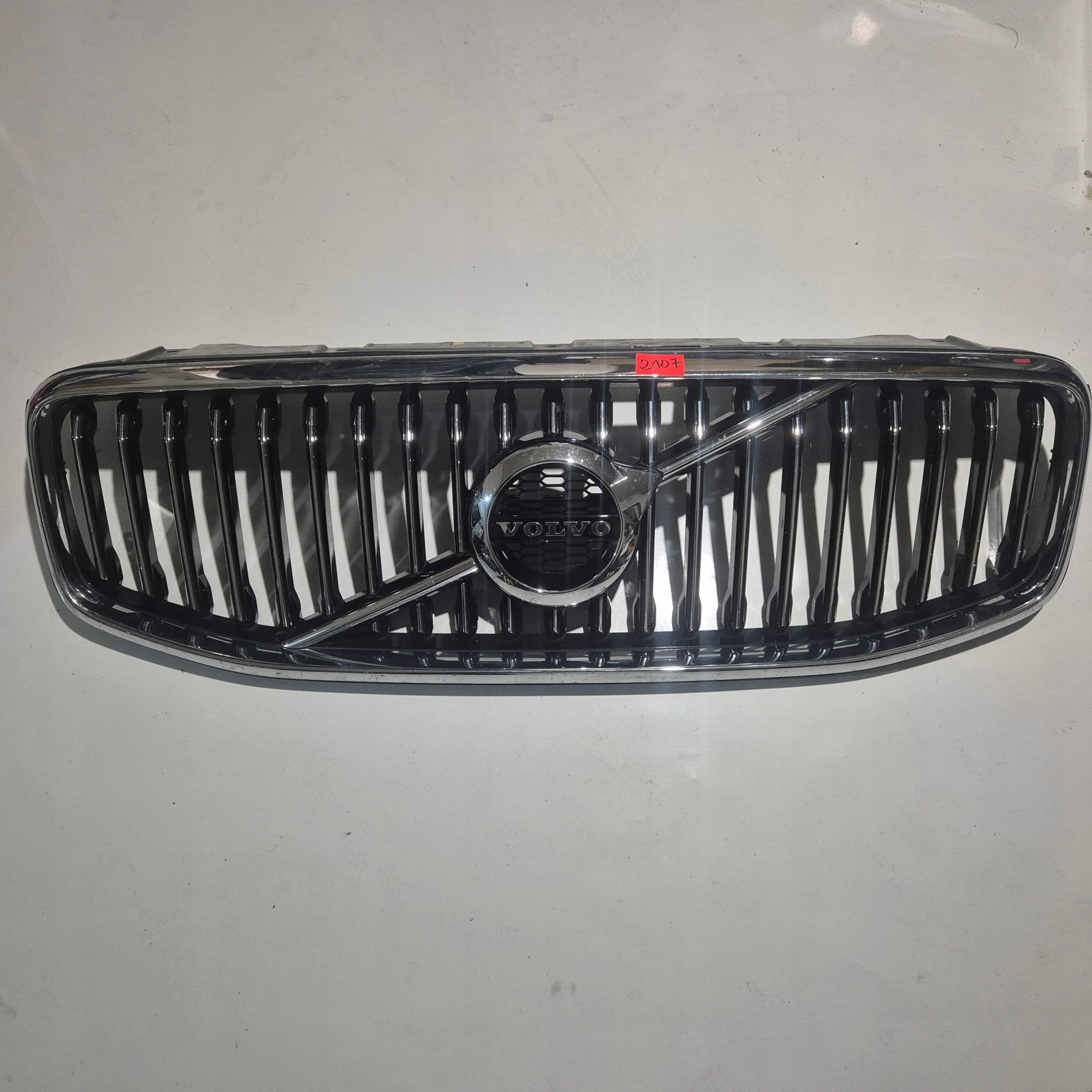 Volvo XC60 Kühlergrill FRONTGRILL Kühlergitter 23142553 - Thumbnail 1