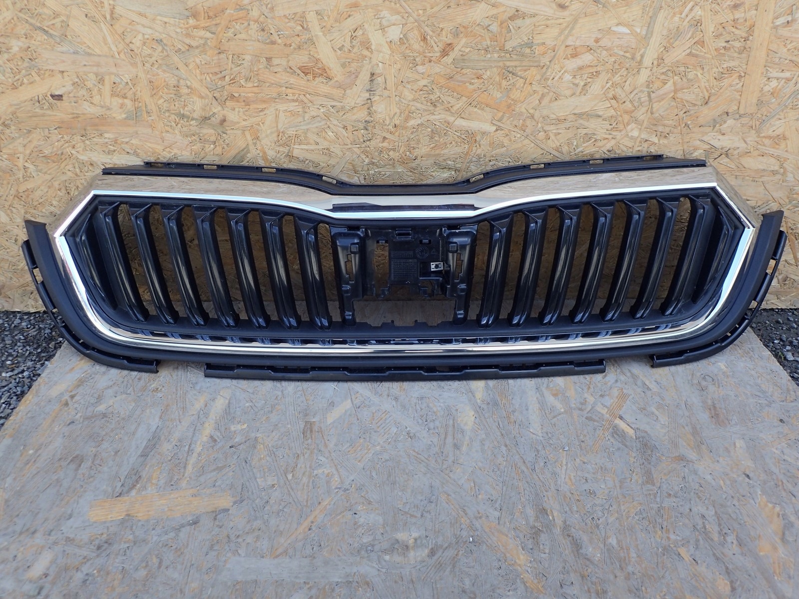 РЕШЁТКА РЕШЕТКА РАДИАТОРА РЕШЕТКА РАДИАТОРА SKODA OCTAVIA 4 IV 5E3 Nx3 2020-